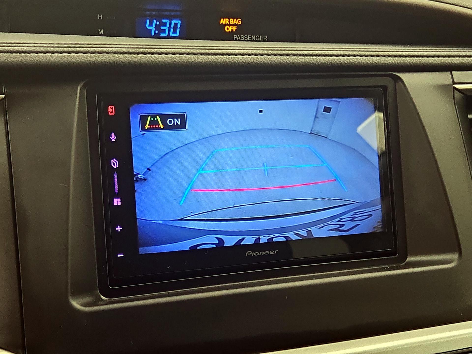 Thumbnail: 2015 Toyota Highlander - 14