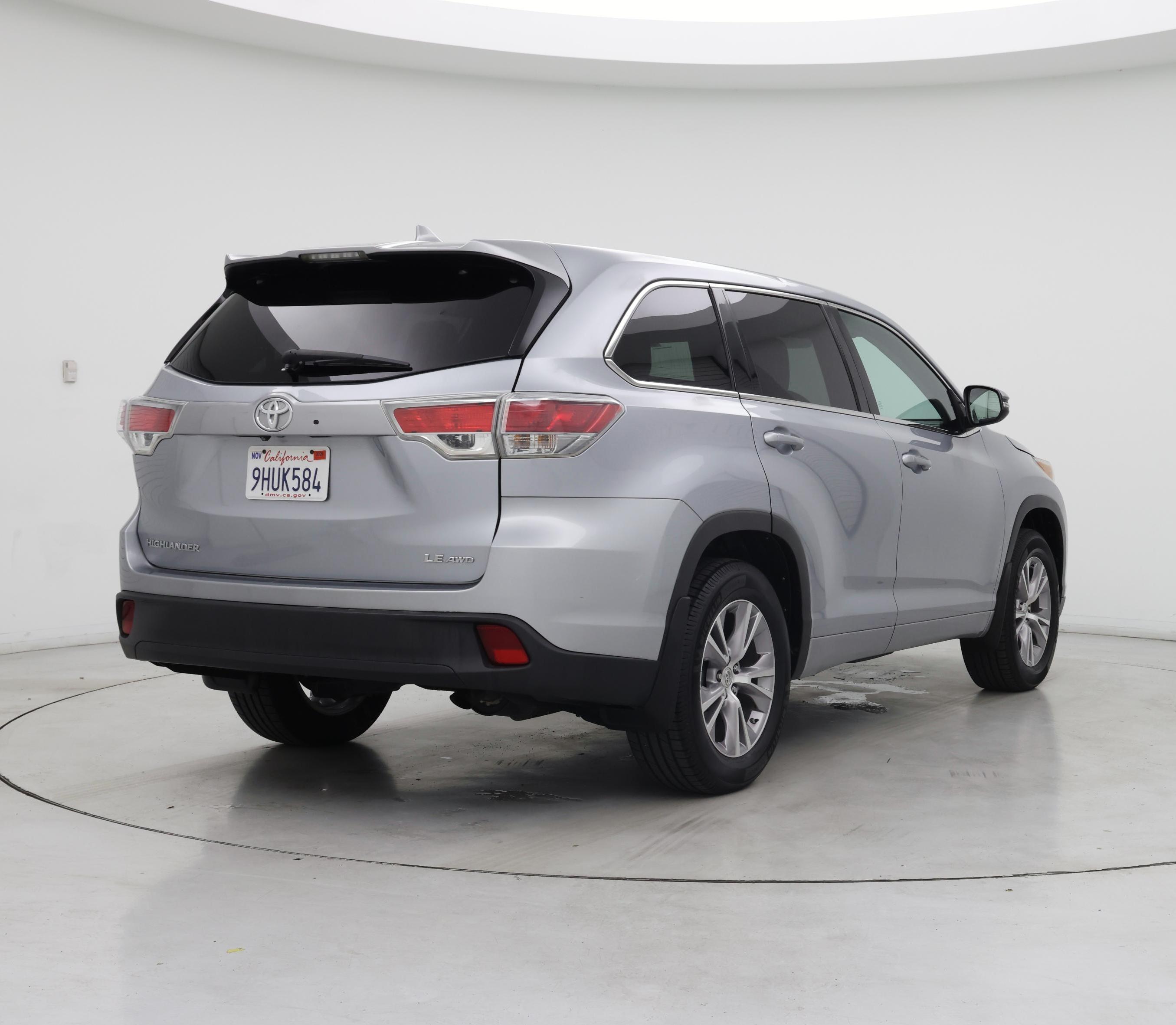 Thumbnail: 2015 Toyota Highlander - 8