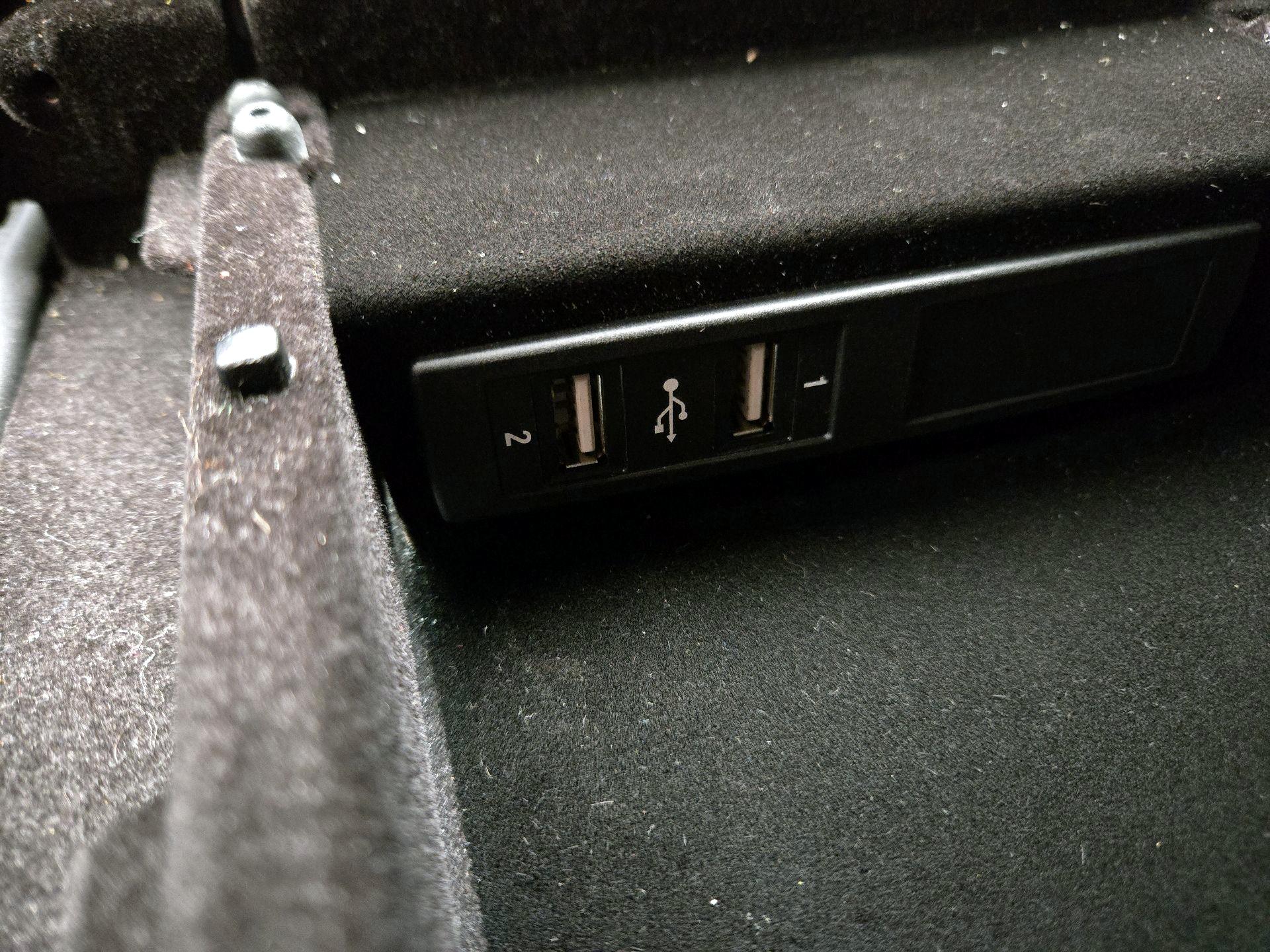 Thumbnail: 2017 Mercedes-Benz S-Class - 19