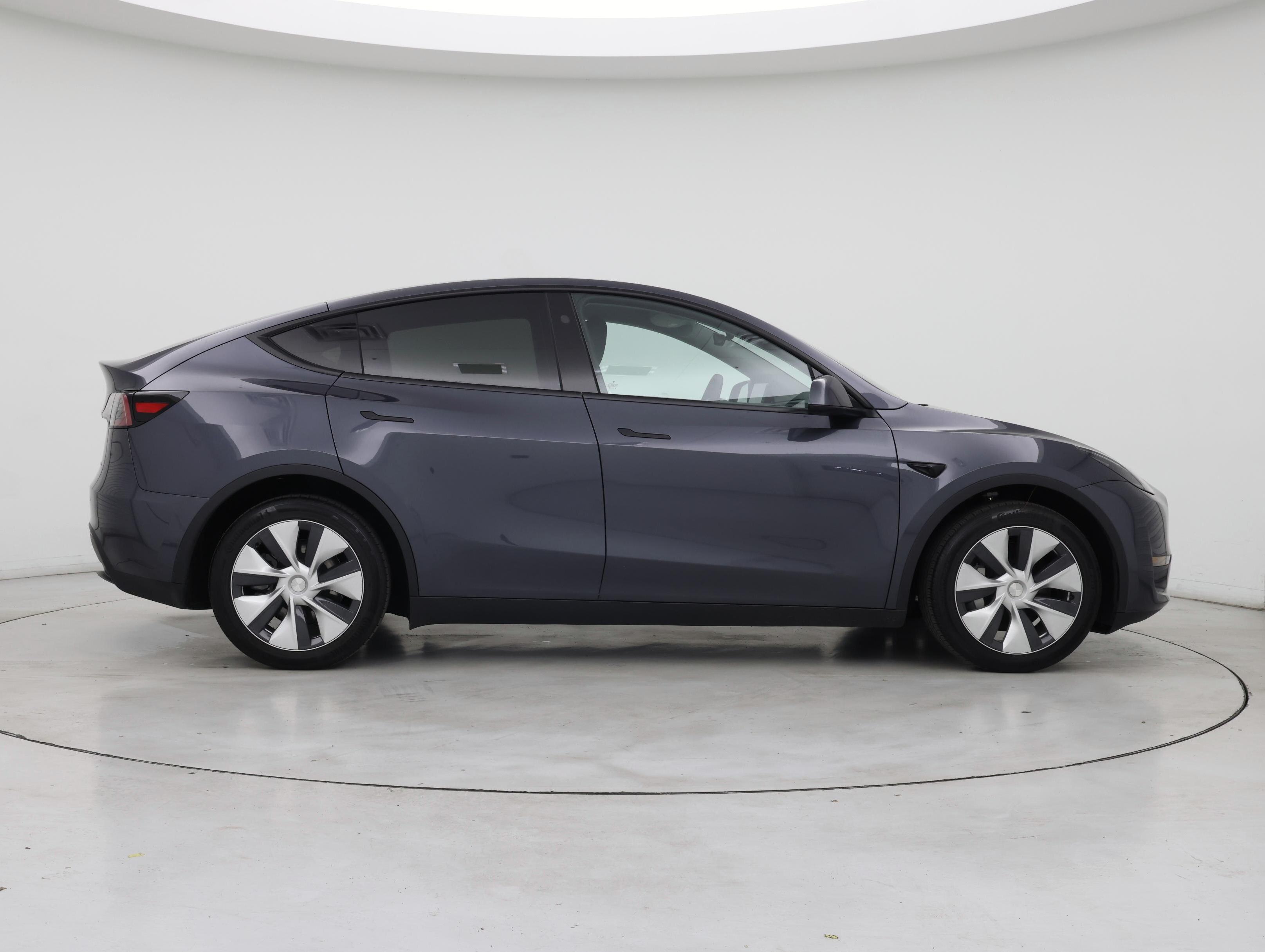 Thumbnail: 2023 Tesla Model Y - 7