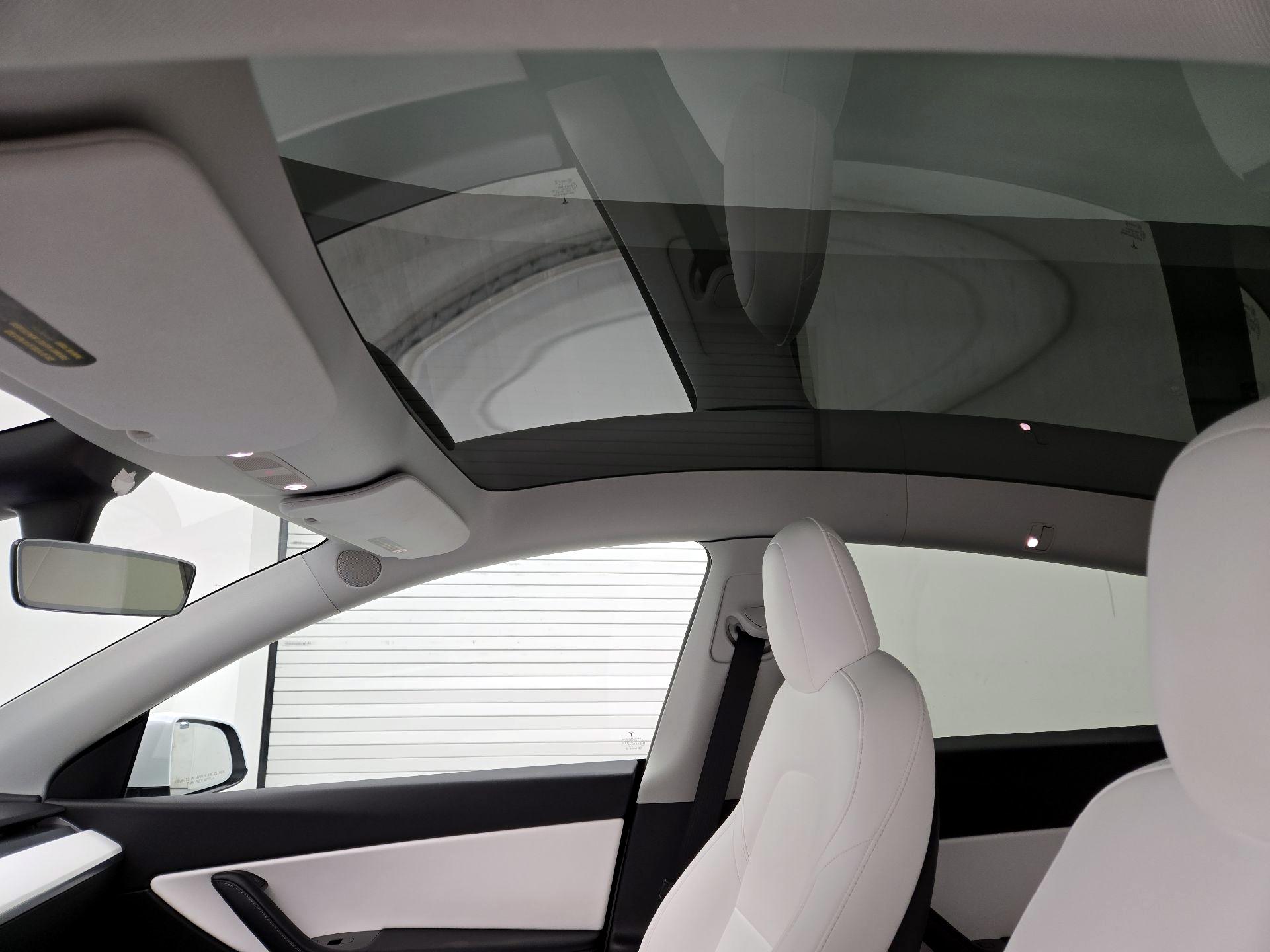 Thumbnail: 2021 Tesla Model Y - 19