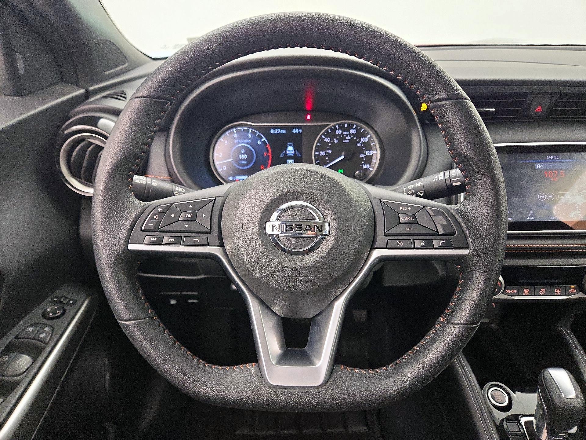 Thumbnail: 2019 Nissan Kicks - 10