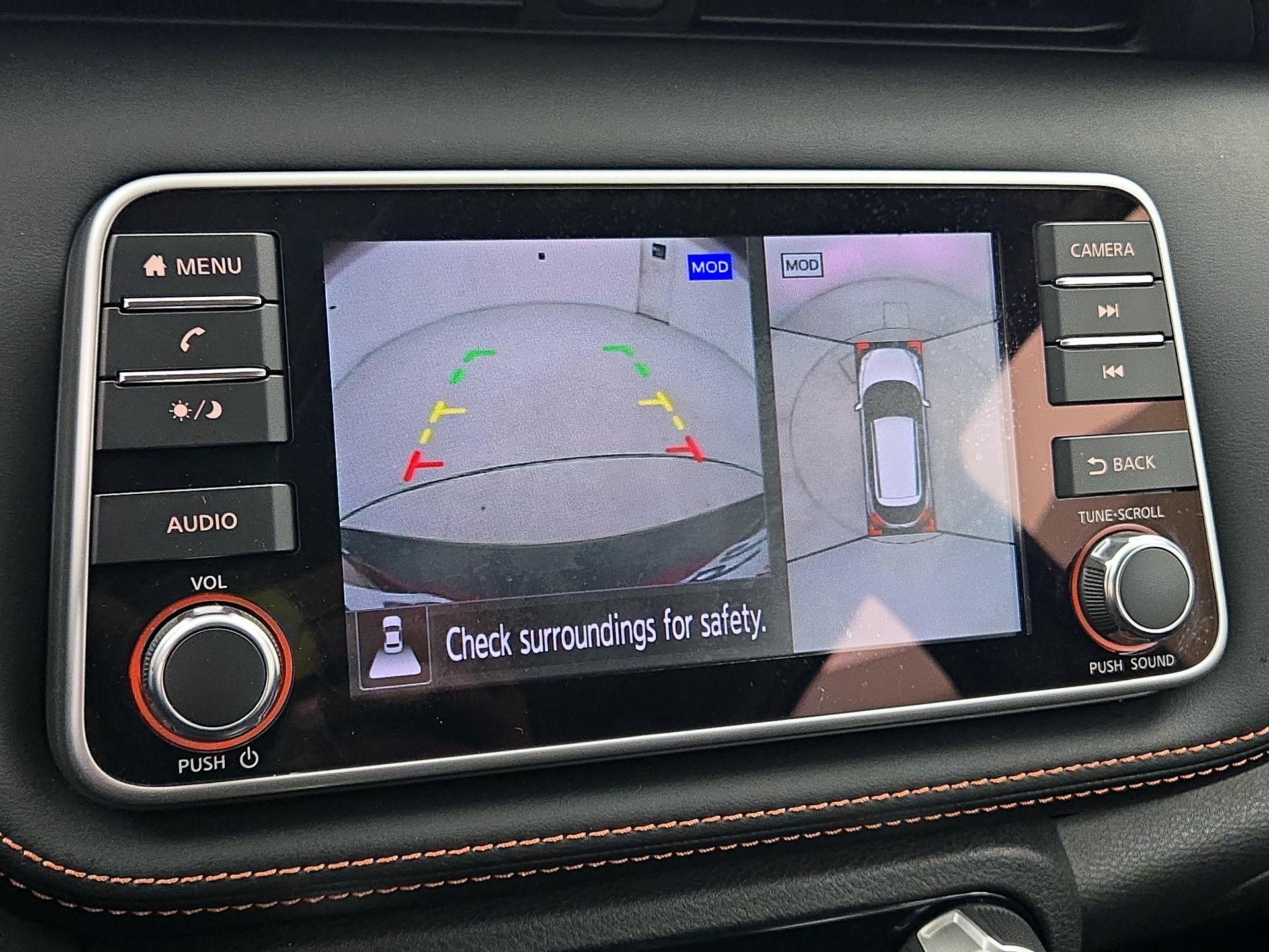 Thumbnail: 2019 Nissan Kicks - 14