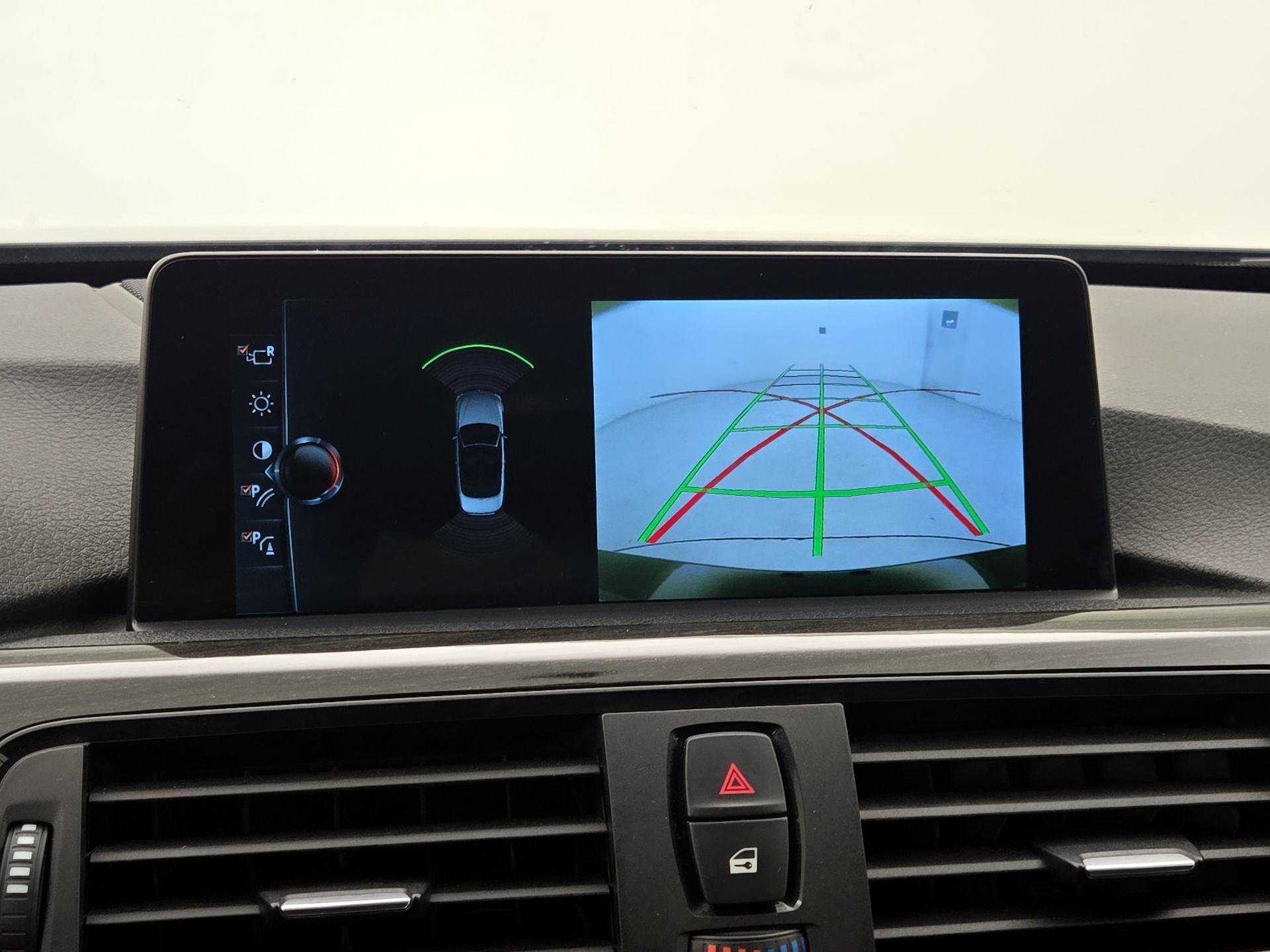 Thumbnail: 2017 BMW 4 Series - 15