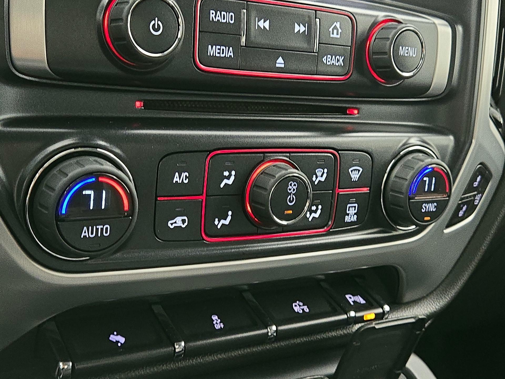 Thumbnail: 2014 GMC Sierra 1500 - 17