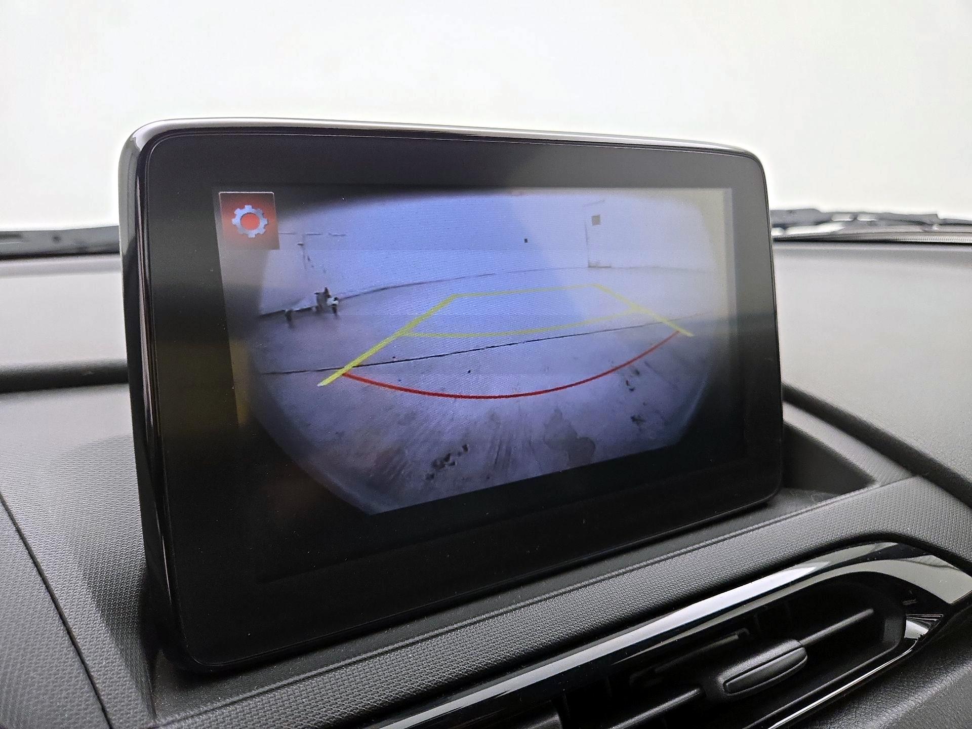 Thumbnail: 2019 Mazda MX-5 Miata - 15