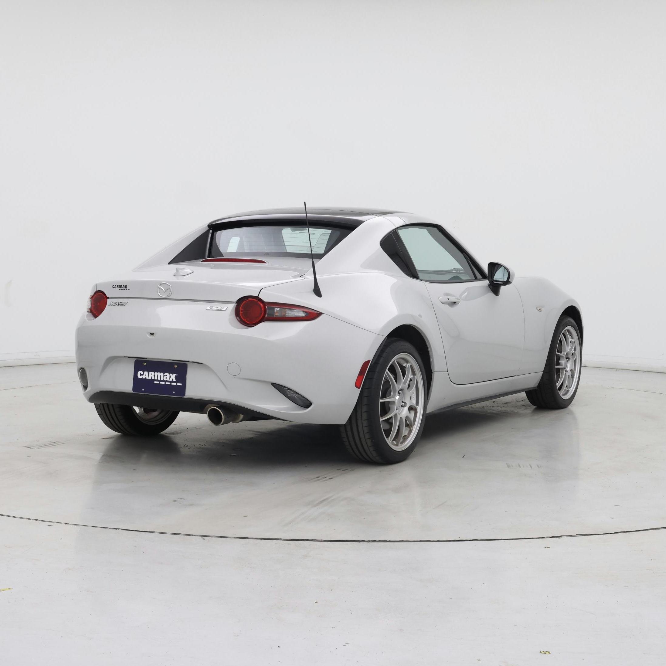 Thumbnail: 2019 Mazda MX-5 Miata - 8
