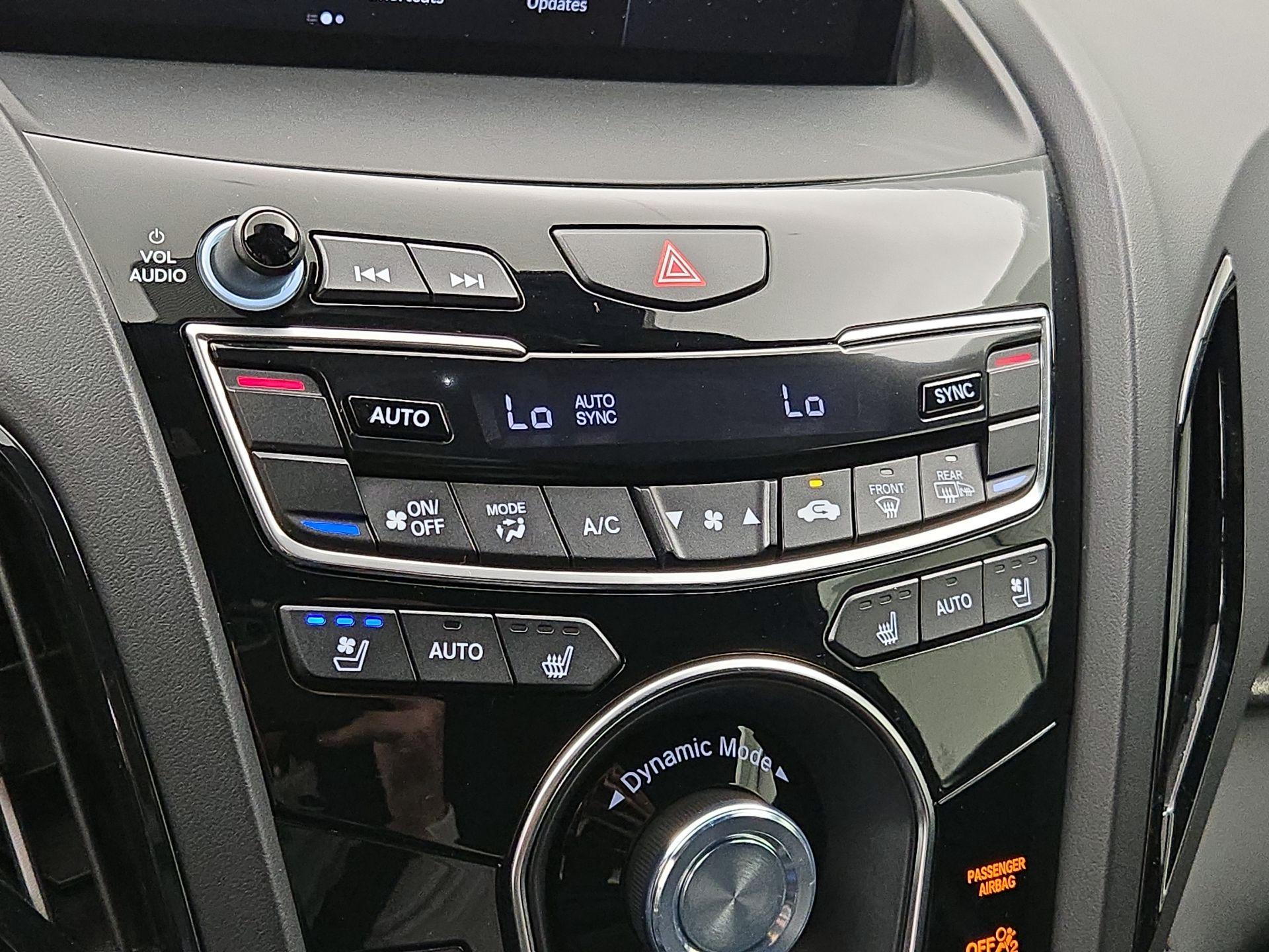 Thumbnail: 2022 Acura RDX - 17