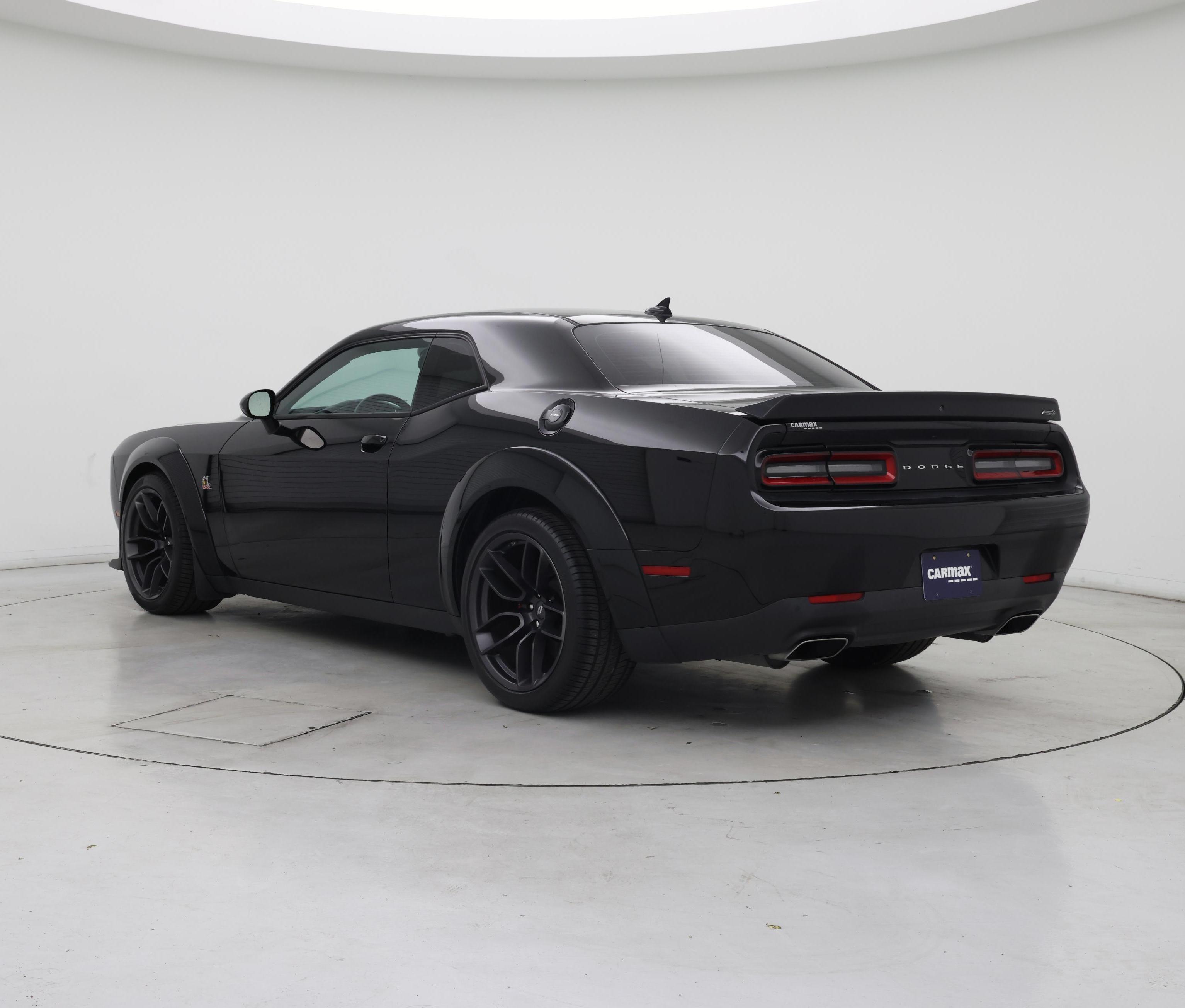 Thumbnail: 2019 Dodge Challenger - 2