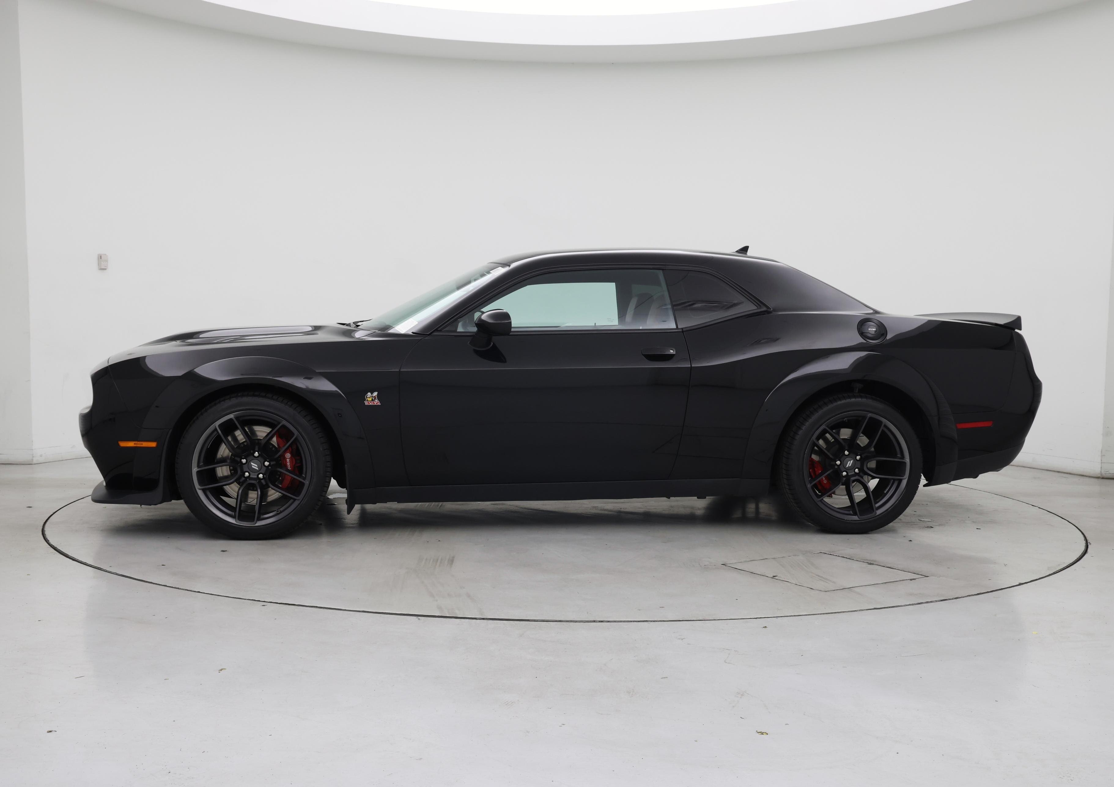 Thumbnail: 2019 Dodge Challenger - 3