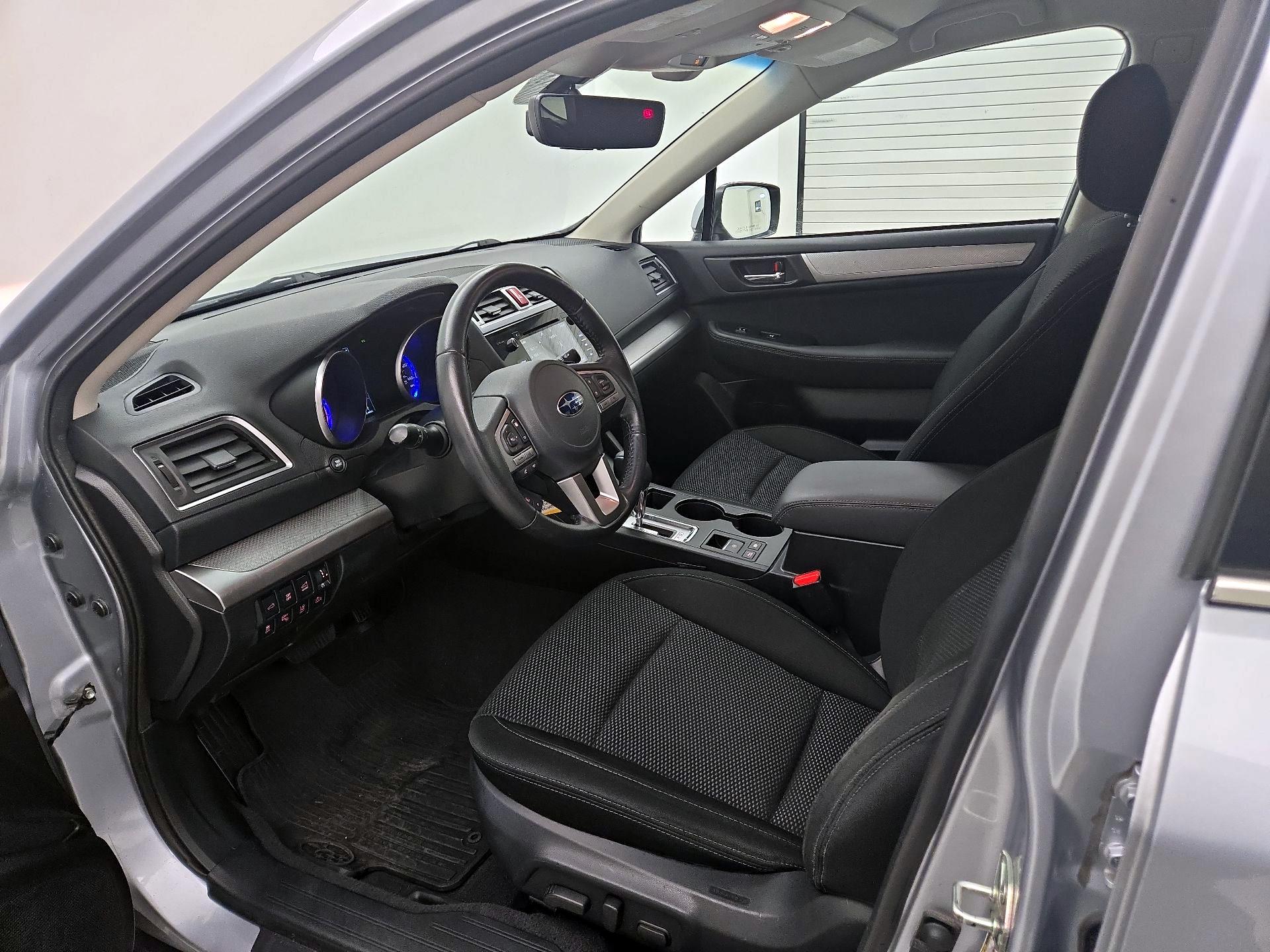 Thumbnail: 2017 Subaru Outback - 11