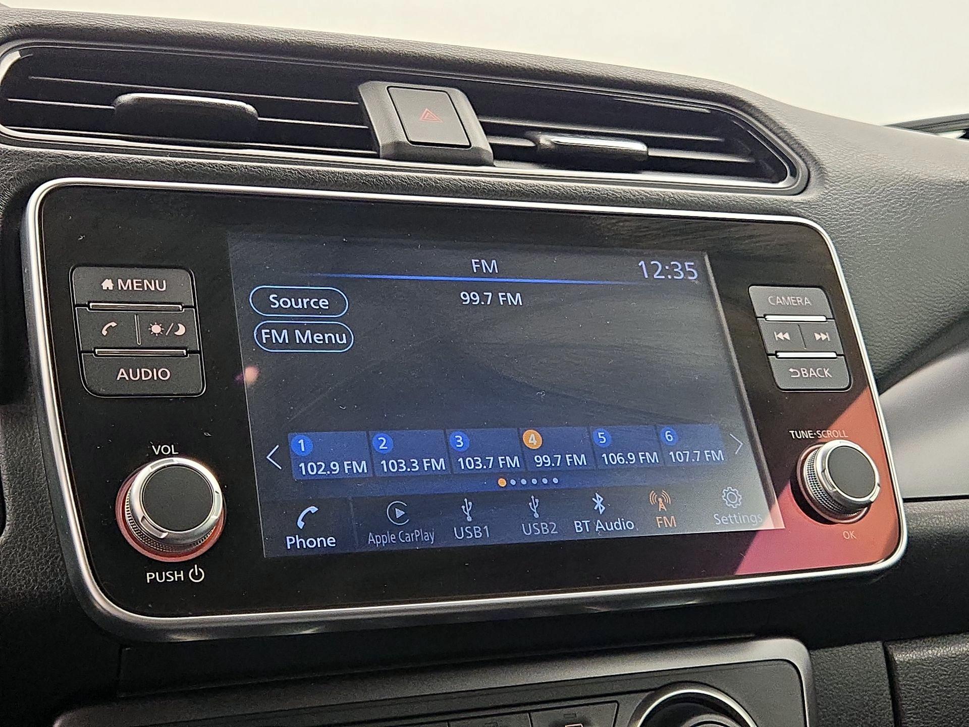 Thumbnail: 2023 Nissan Leaf - 15