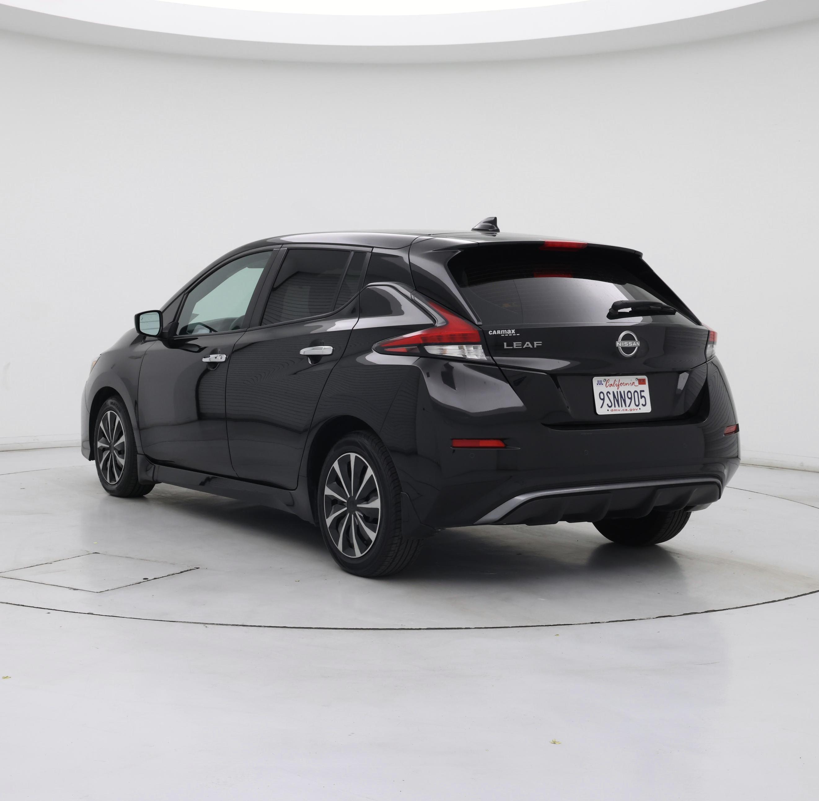 Thumbnail: 2023 Nissan Leaf - 2