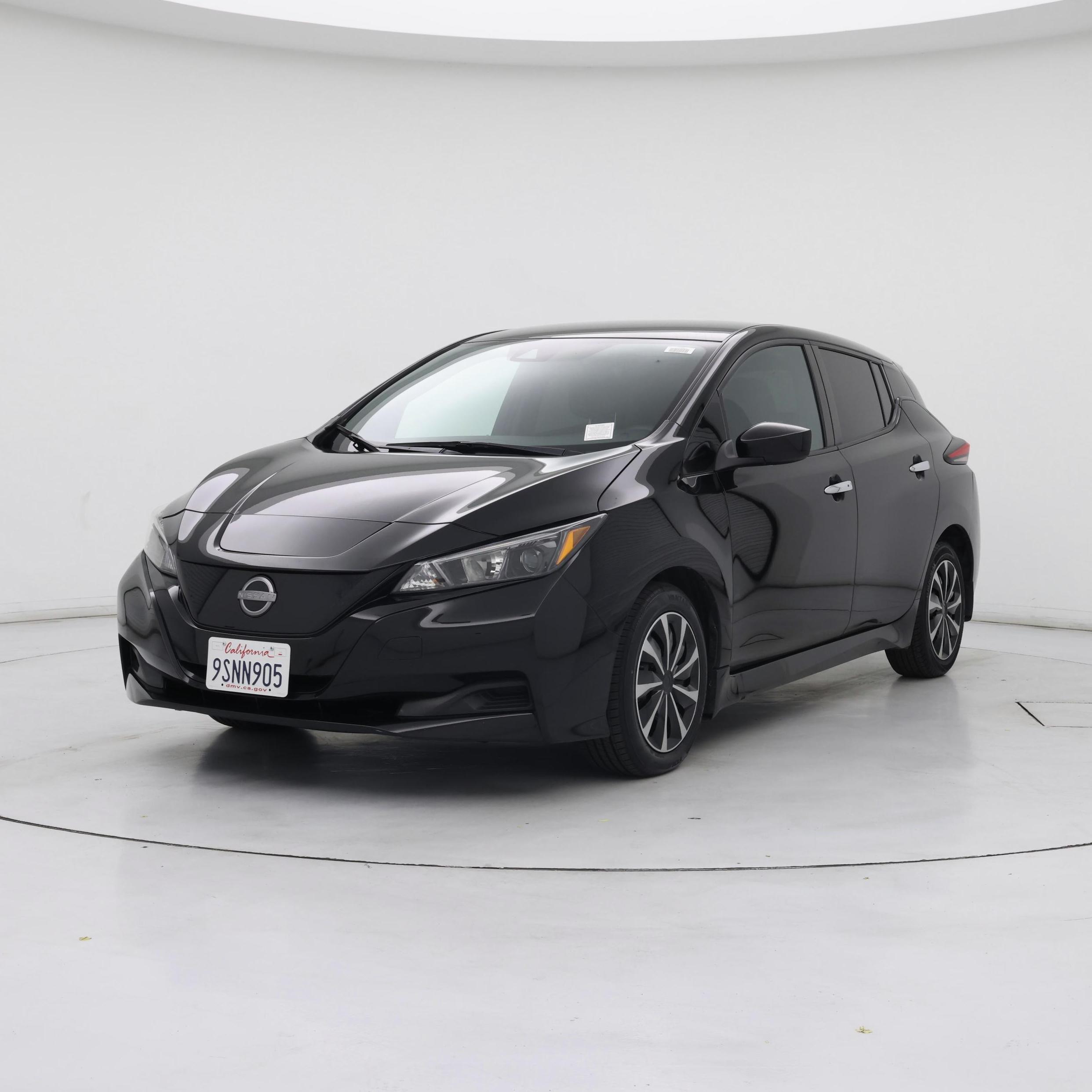 Thumbnail: 2023 Nissan Leaf - 4