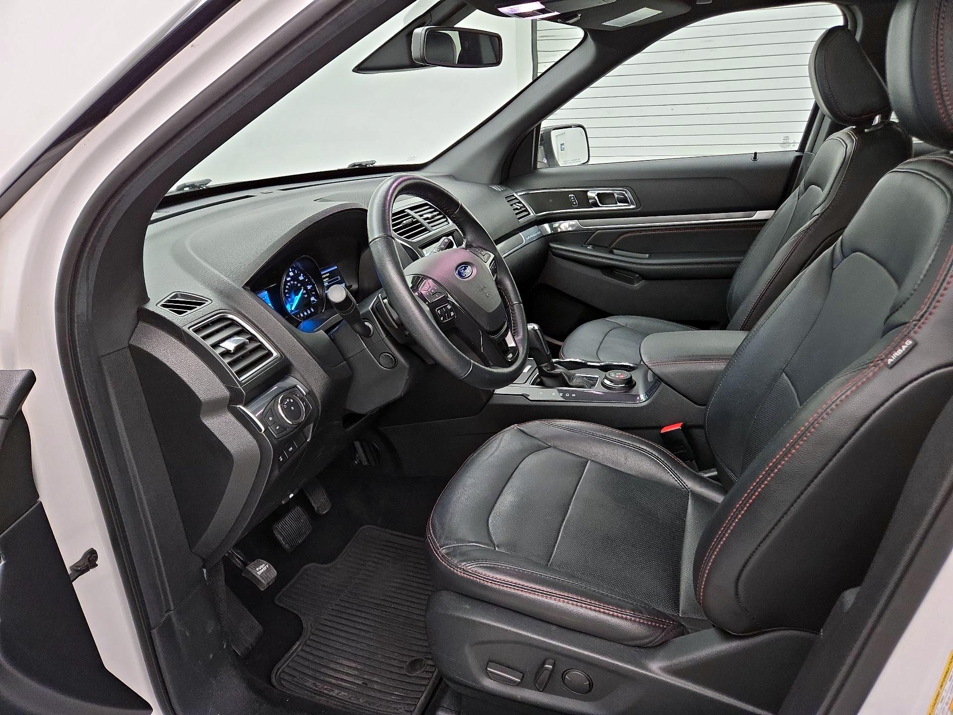 Thumbnail: 2019 Ford Explorer - 11