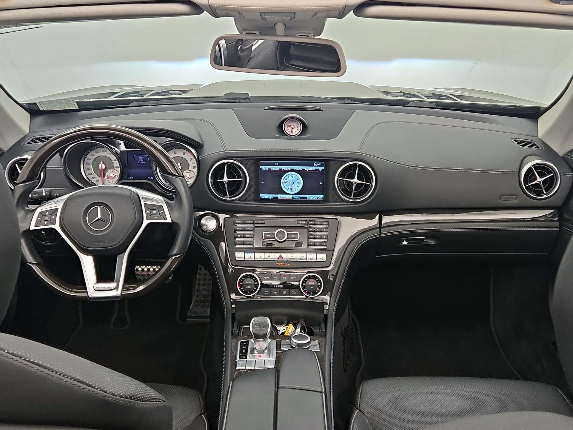 Thumbnail: 2015 Mercedes-Benz SL-Class - 9