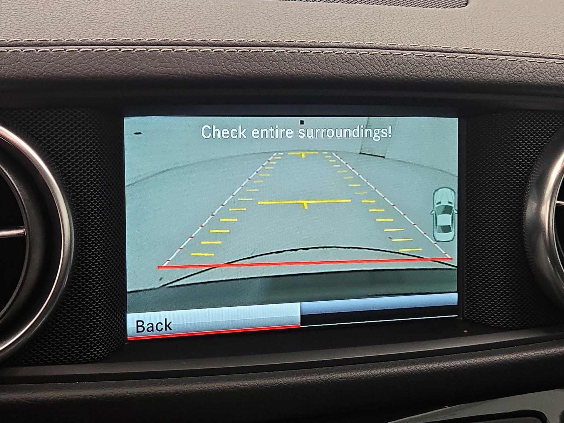 Thumbnail: 2015 Mercedes-Benz SL-Class - 15