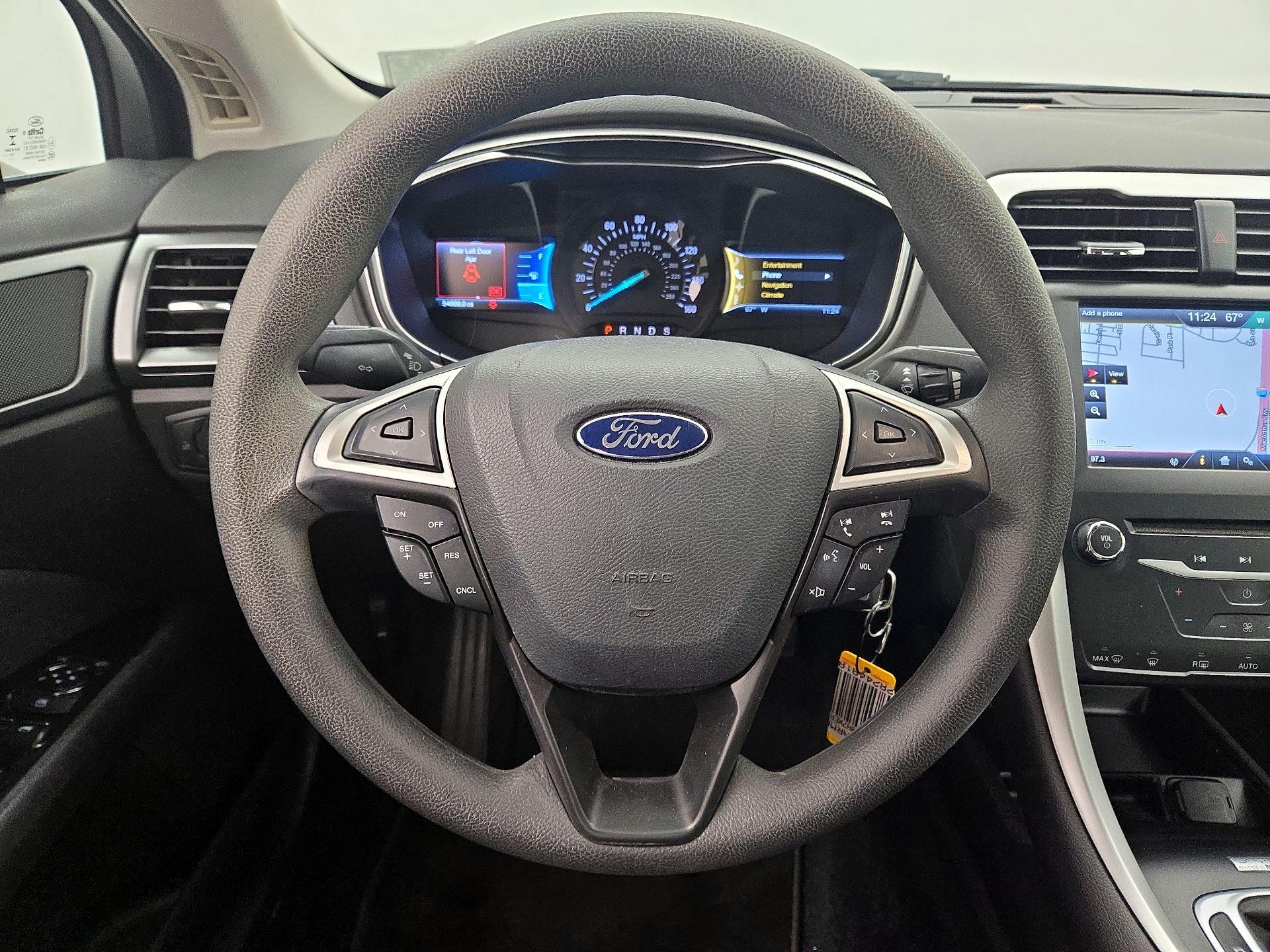 Thumbnail: 2014 Ford Fusion - 10