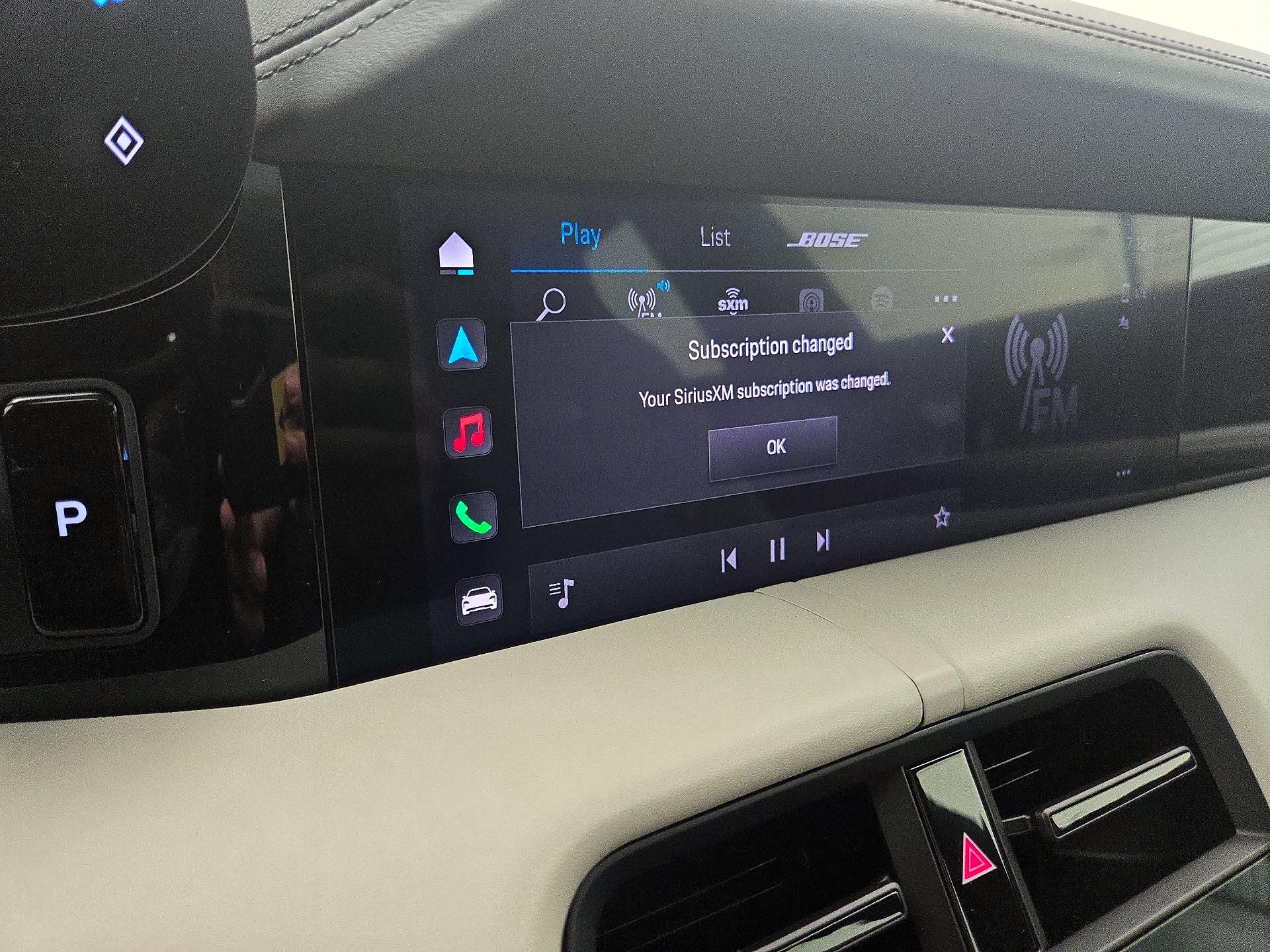 Thumbnail: 2021 Porsche Taycan - 14