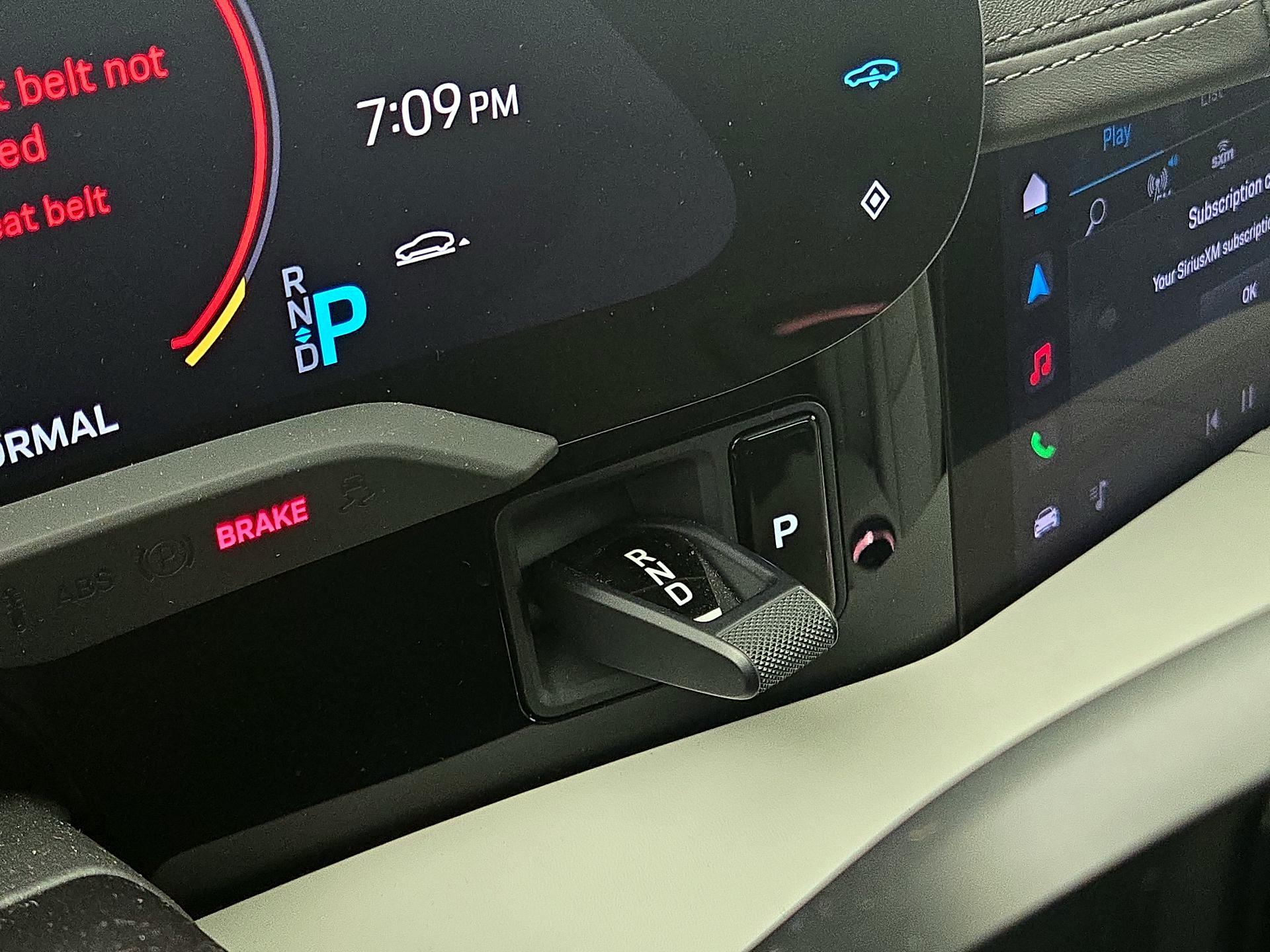 Thumbnail: 2021 Porsche Taycan - 16