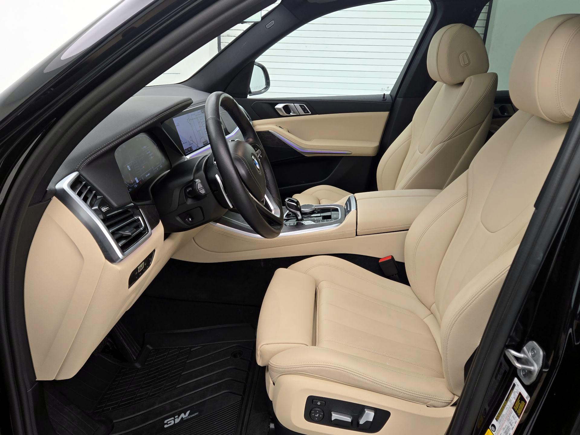 Thumbnail: 2022 BMW X5 - 11