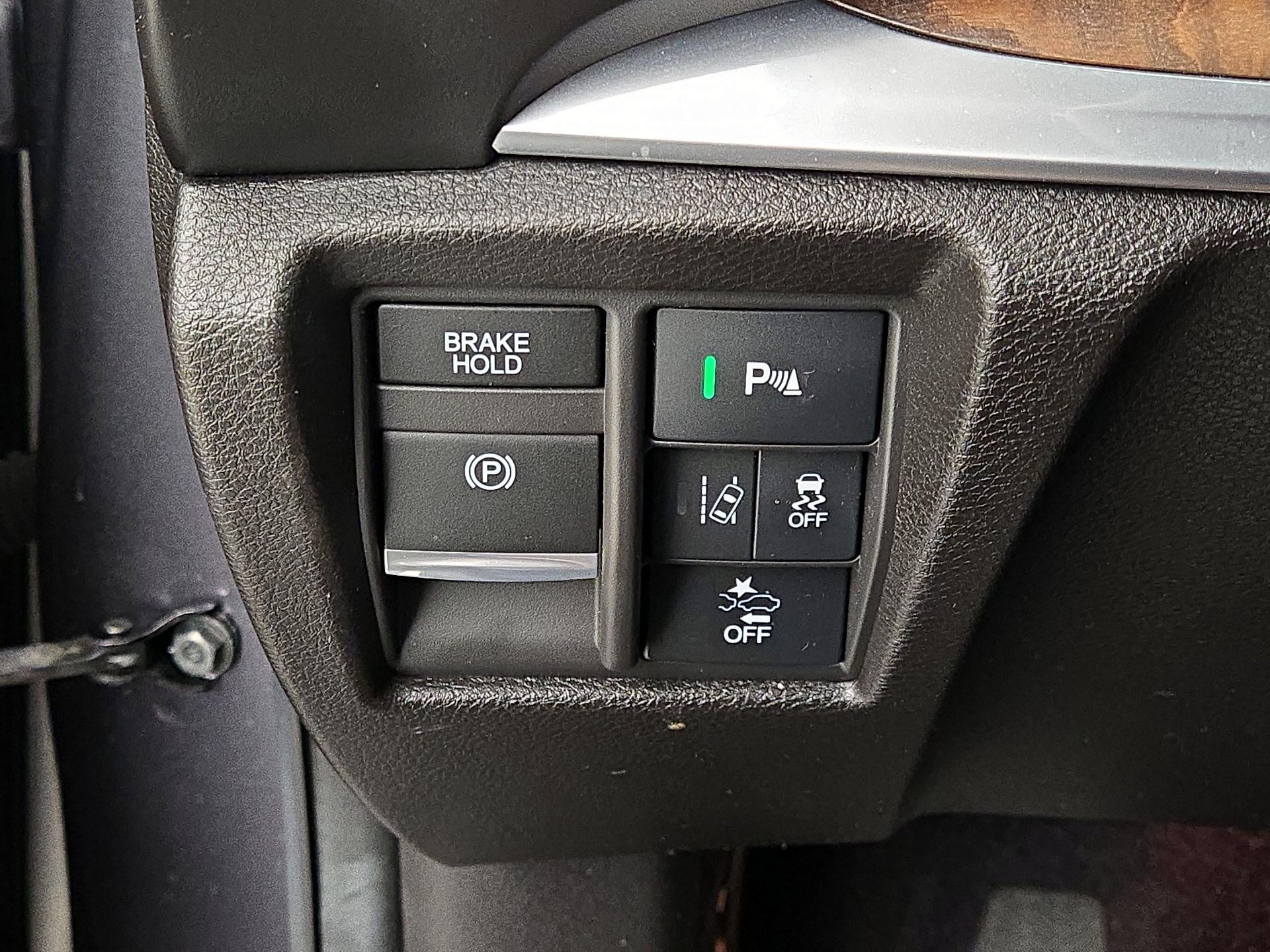 Thumbnail: 2020 Acura MDX - 13