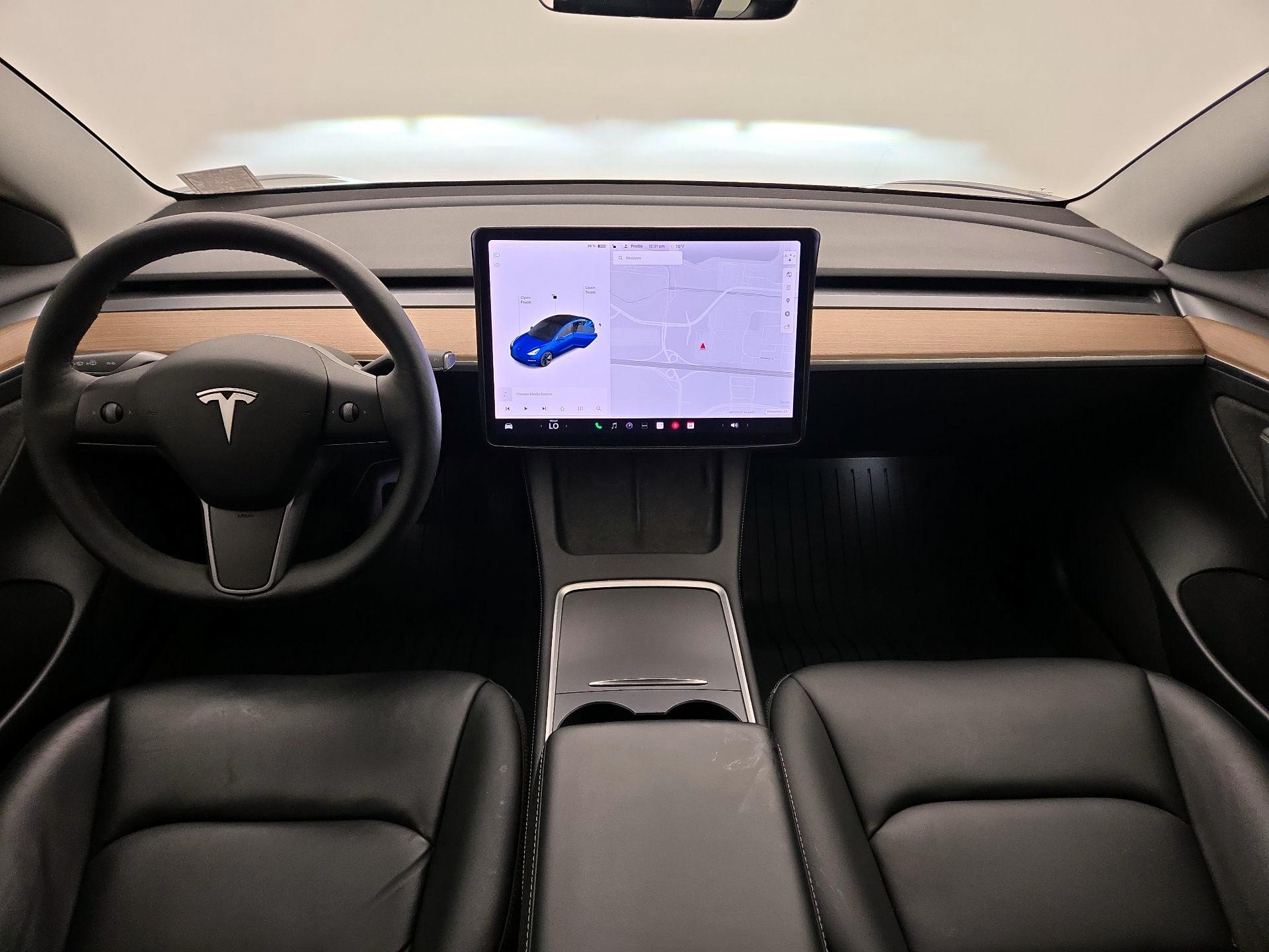 Thumbnail: 2021 Tesla Model 3 - 9