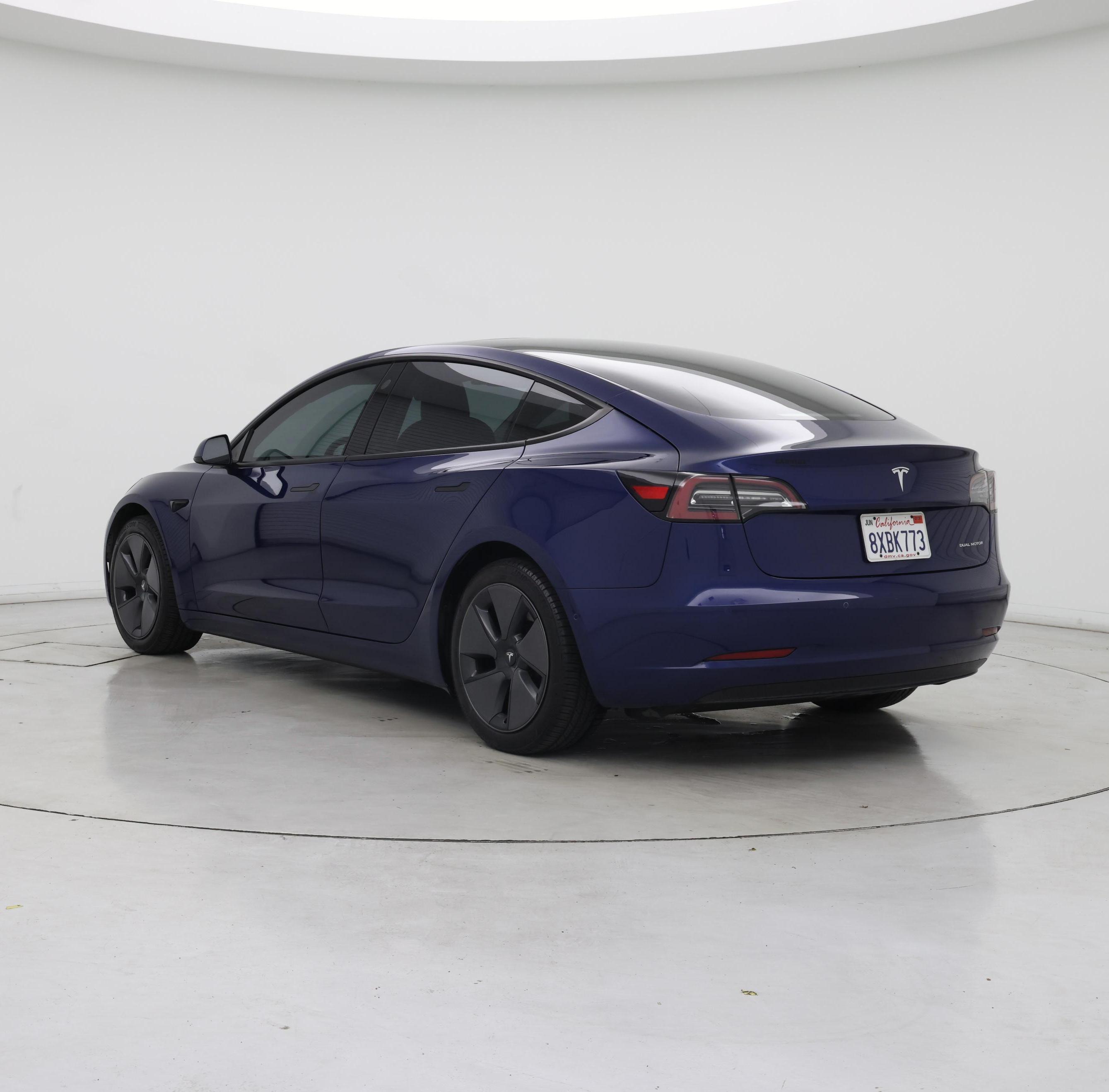 Thumbnail: 2021 Tesla Model 3 - 2
