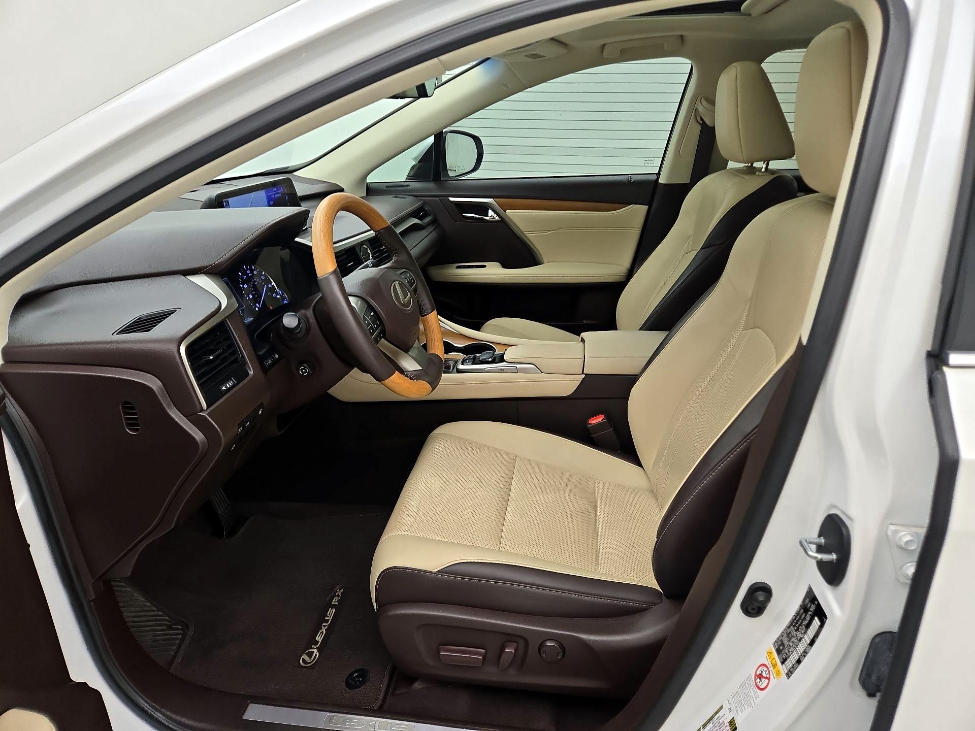 Thumbnail: 2019 Lexus RX - 11