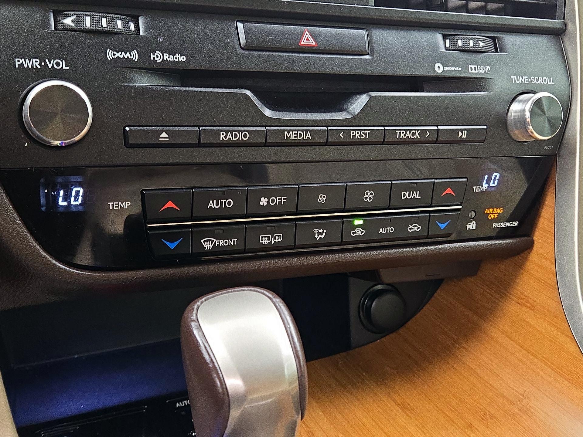 Thumbnail: 2019 Lexus RX - 17