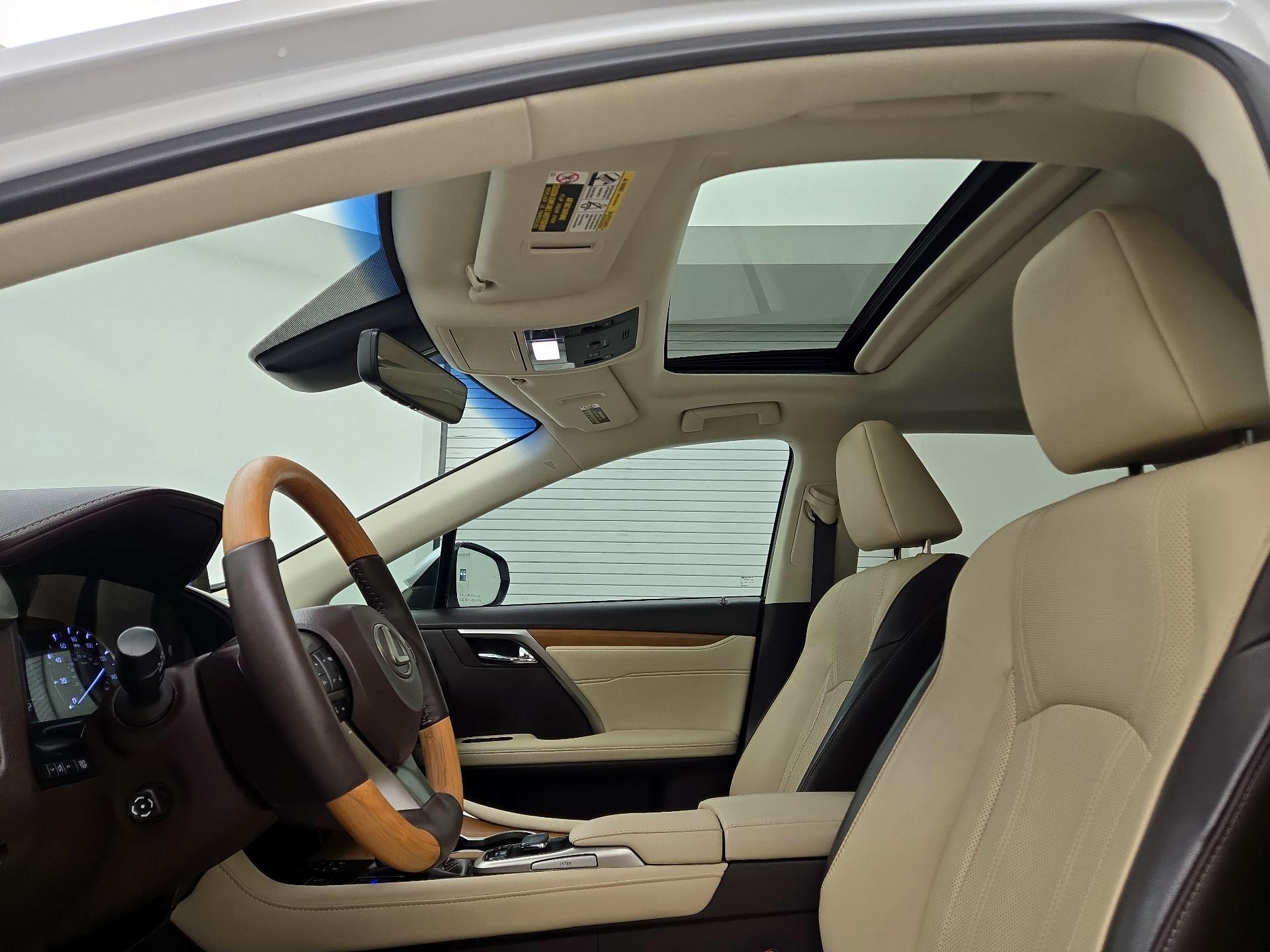 Thumbnail: 2019 Lexus RX - 19