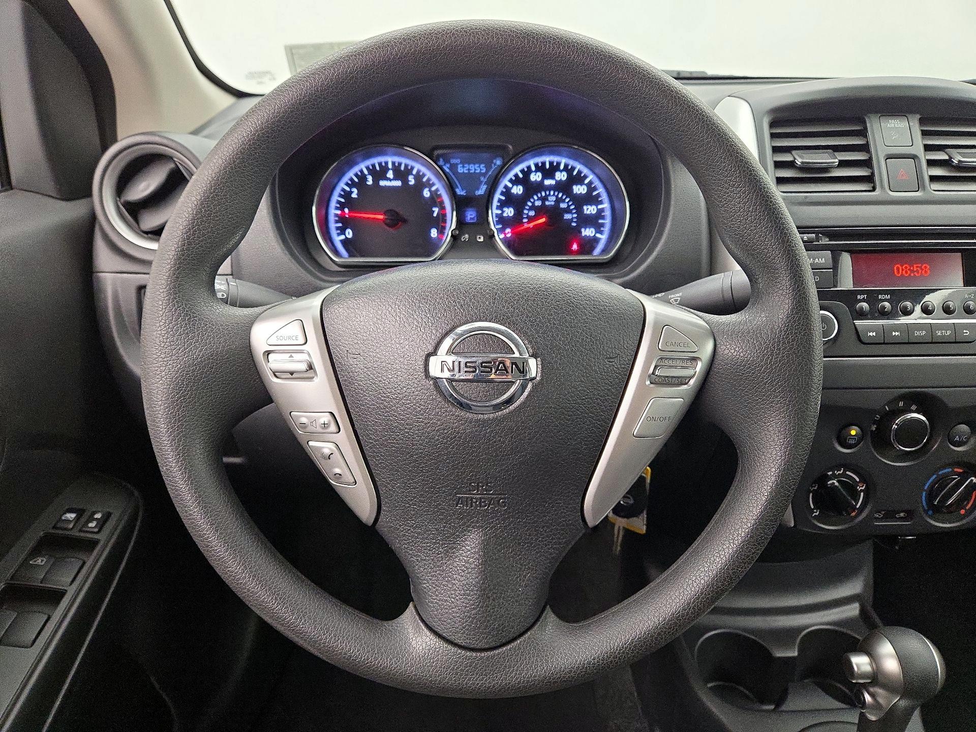Thumbnail: 2015 Nissan Versa - 10