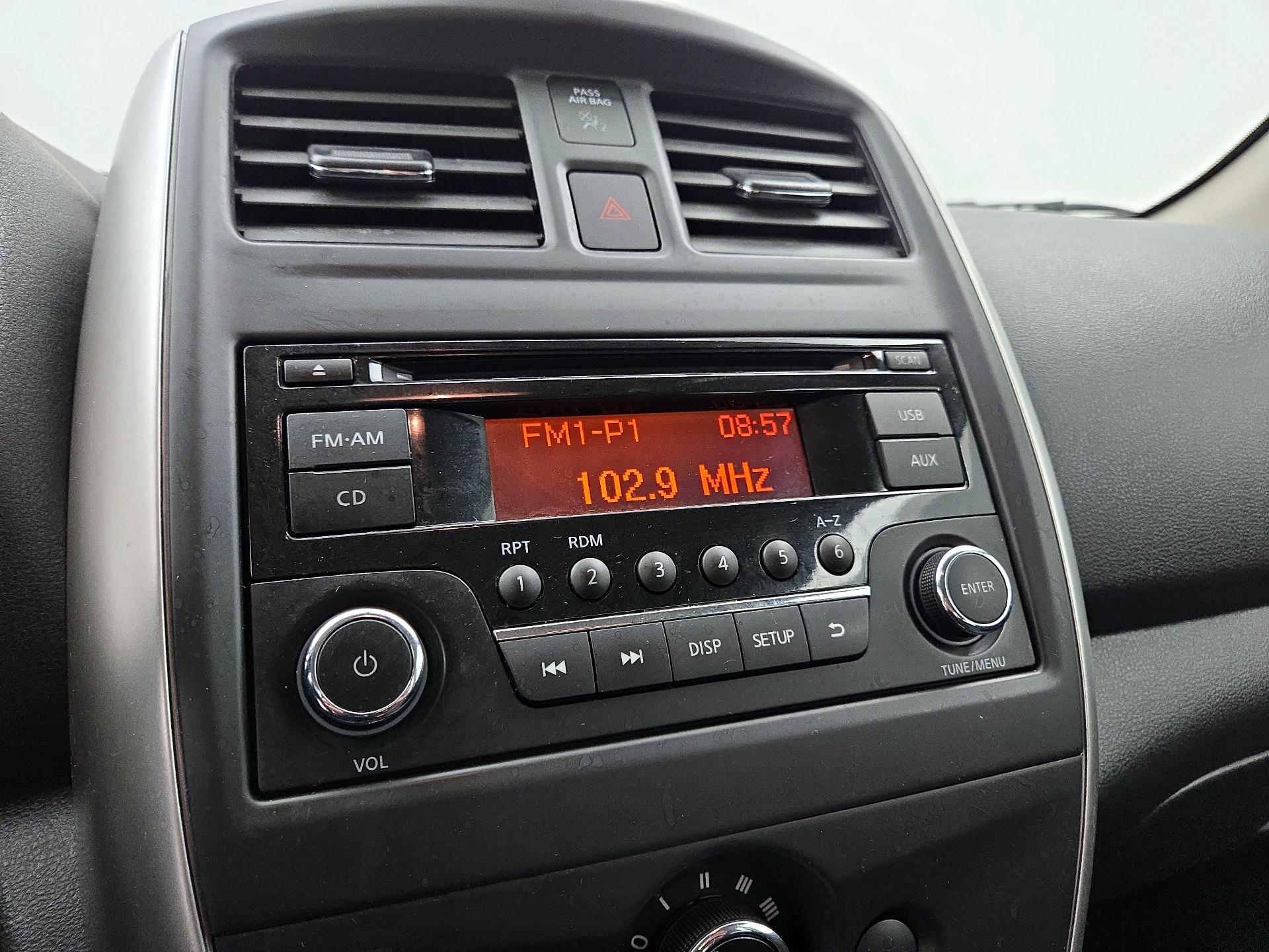 Thumbnail: 2015 Nissan Versa - 14