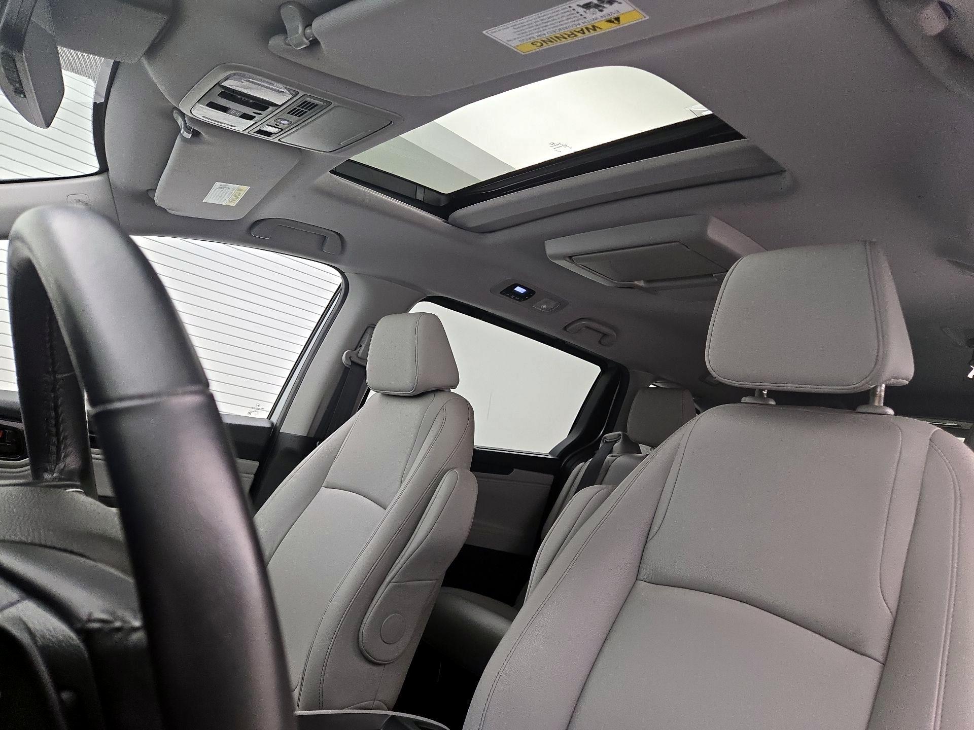 Thumbnail: 2022 Honda Odyssey - 19