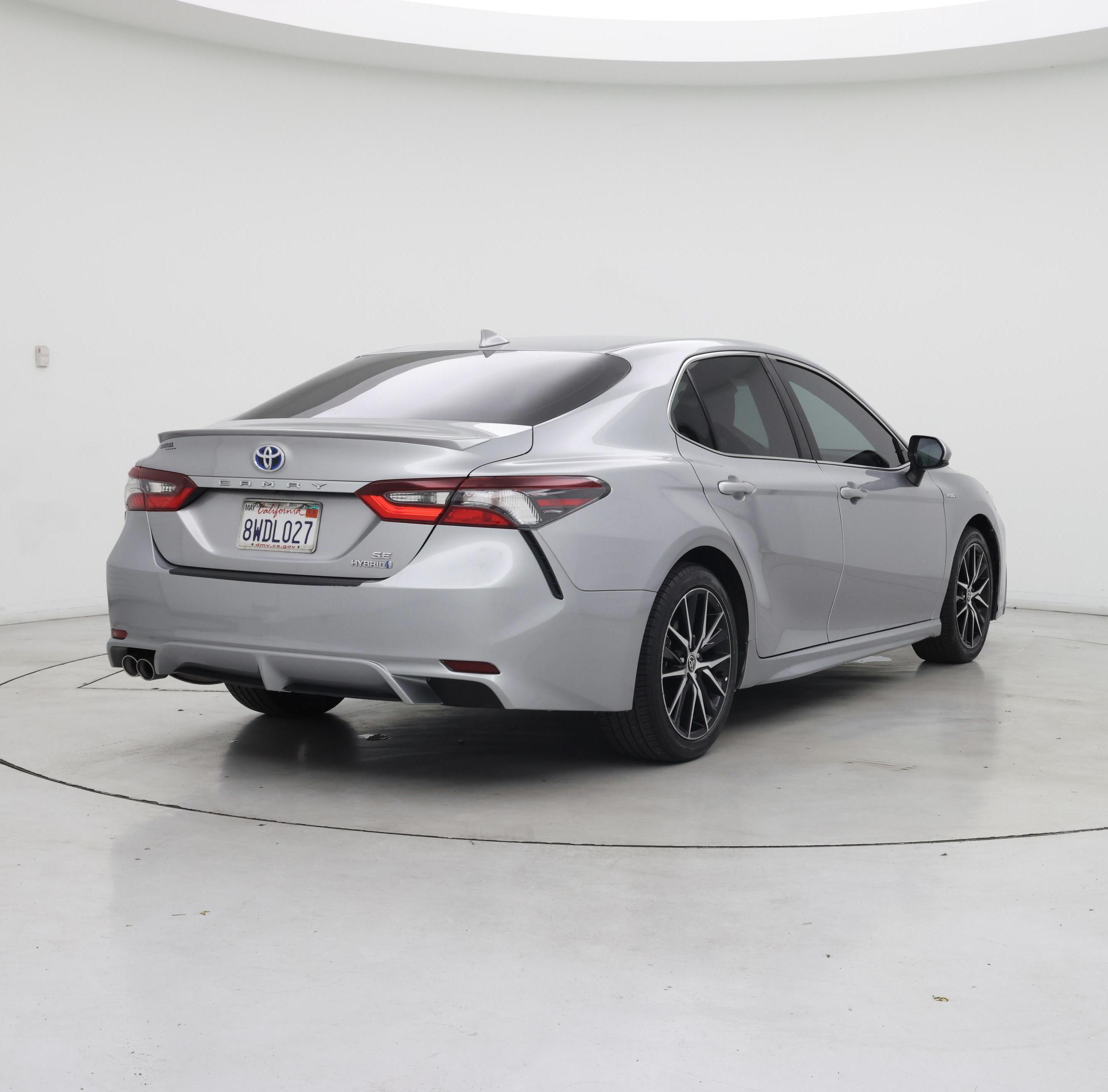 Thumbnail: 2021 Toyota Camry - 8