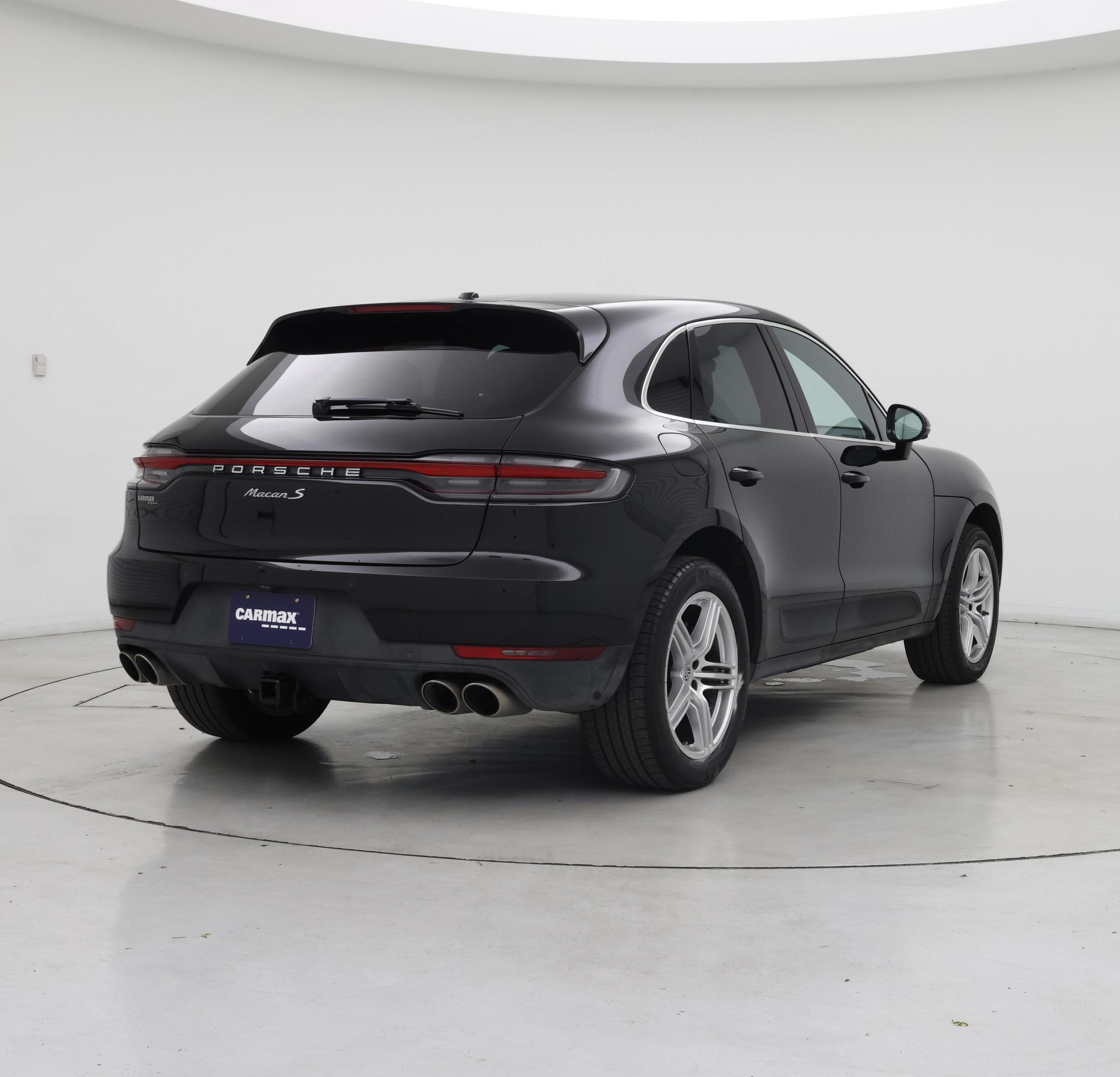 Thumbnail: 2020 Porsche Macan - 8