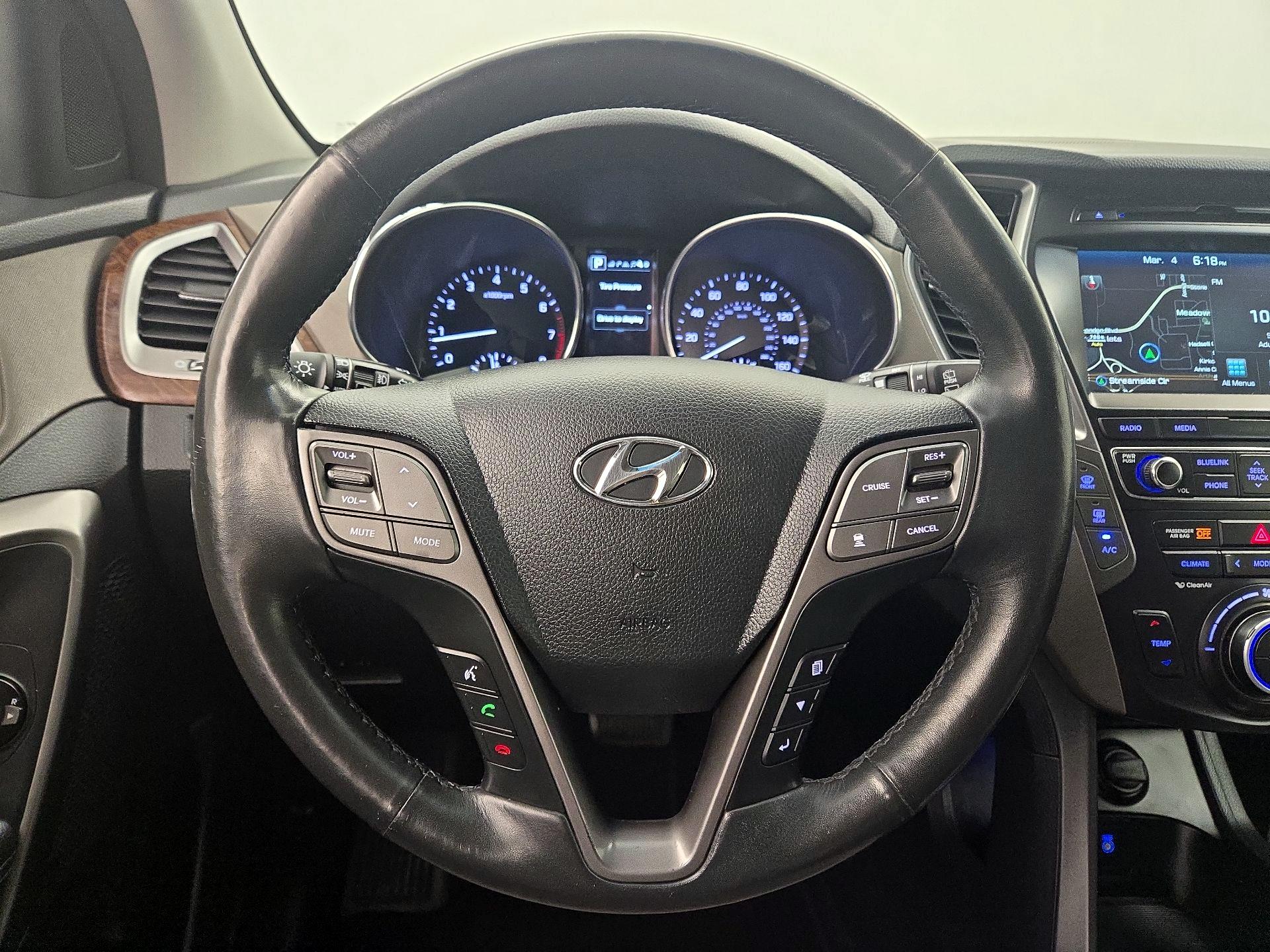 Thumbnail: 2017 Hyundai Santa Fe - 10