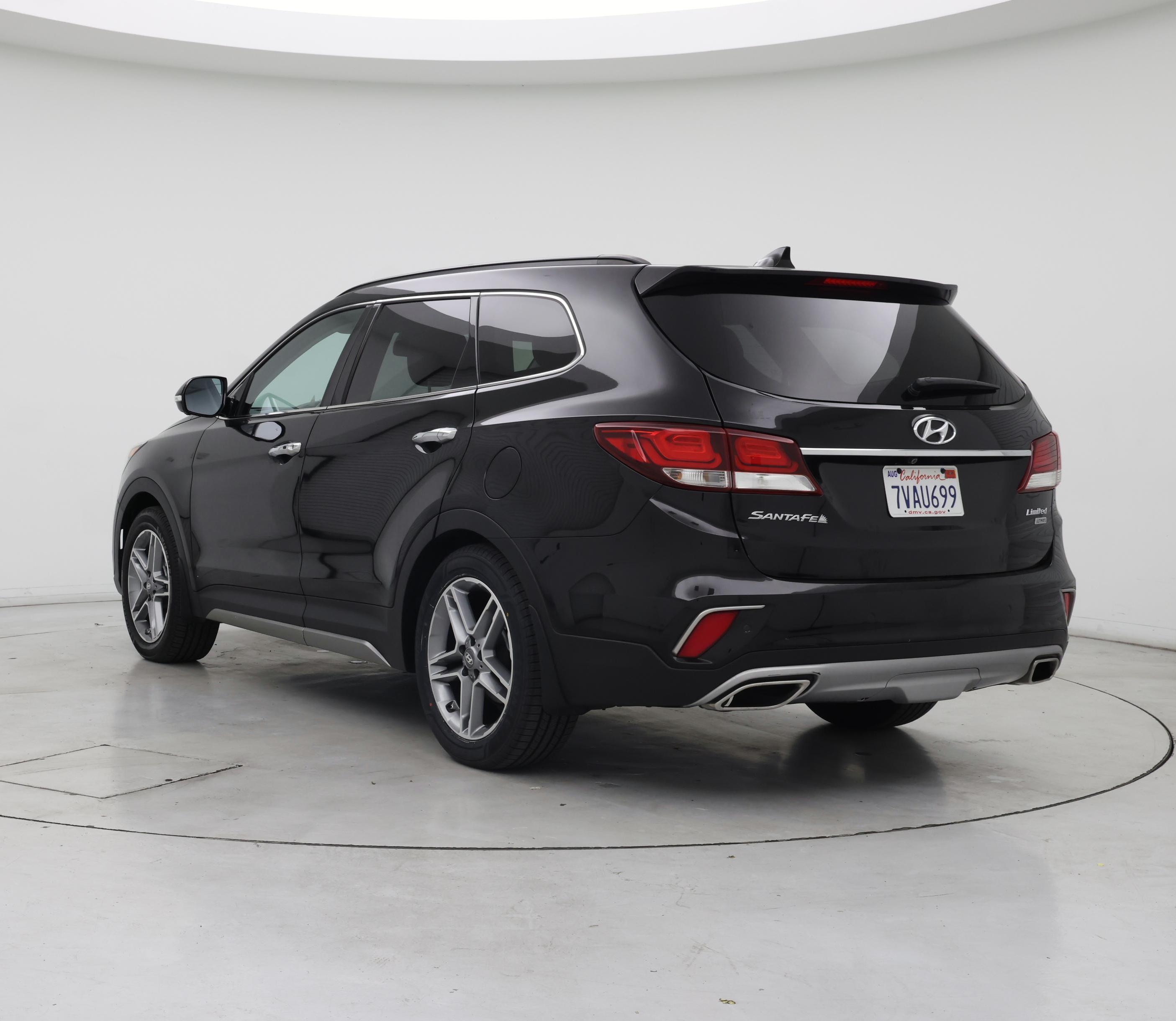 Thumbnail: 2017 Hyundai Santa Fe - 2