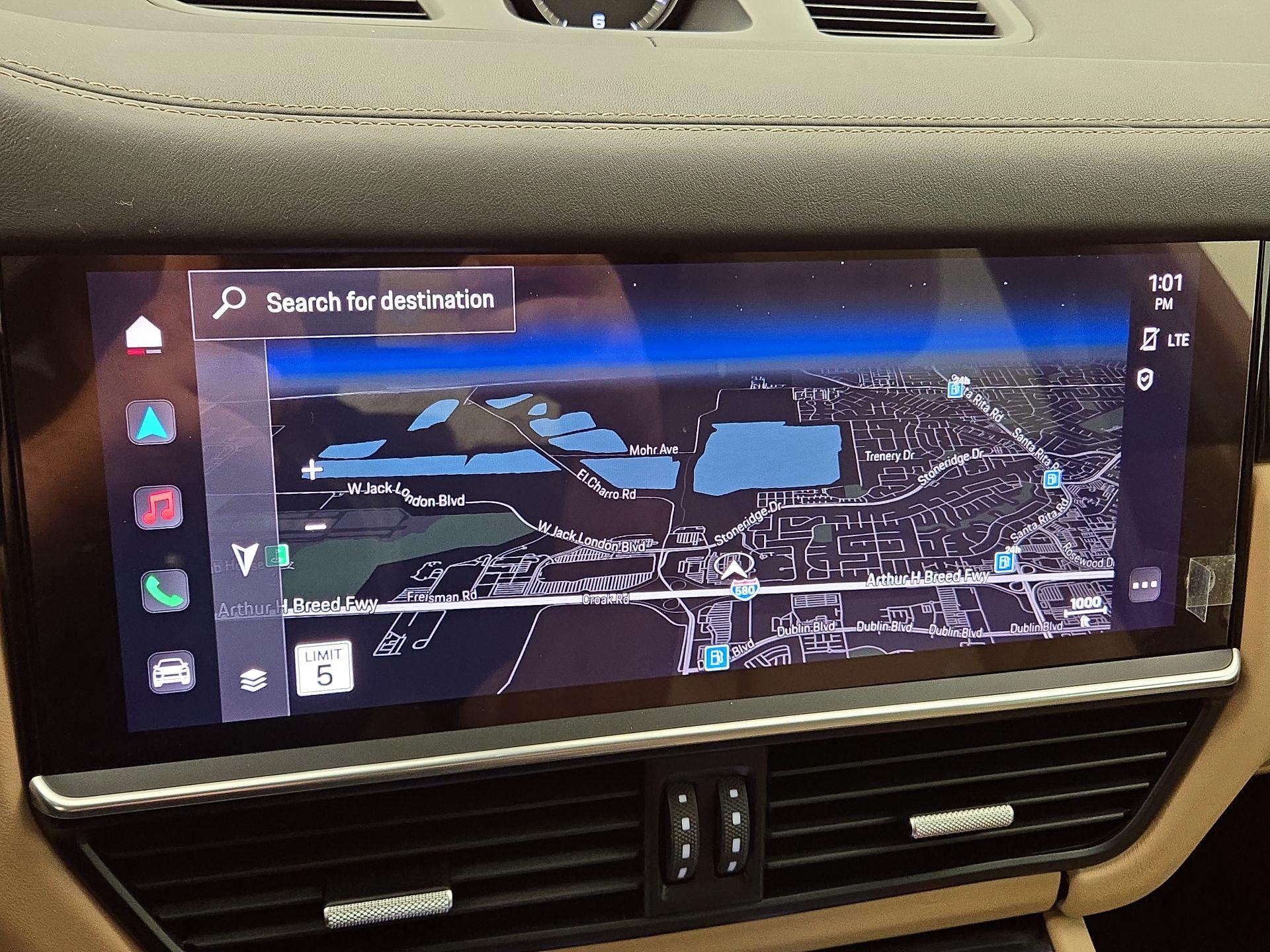 Thumbnail: 2022 Porsche Cayenne - 14