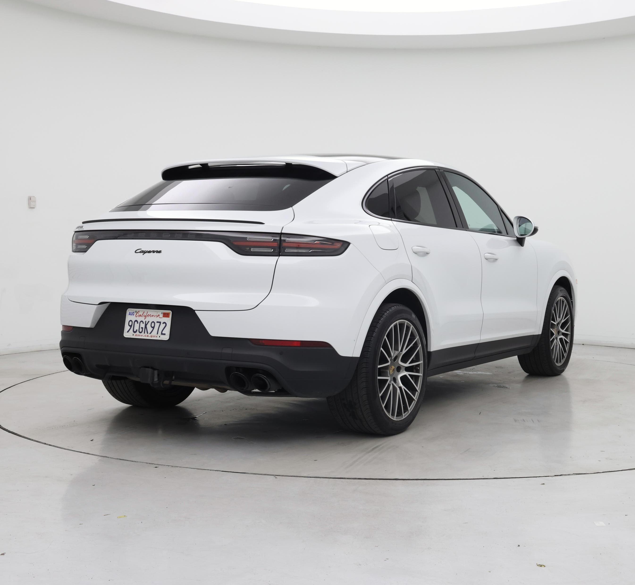 Thumbnail: 2022 Porsche Cayenne - 8