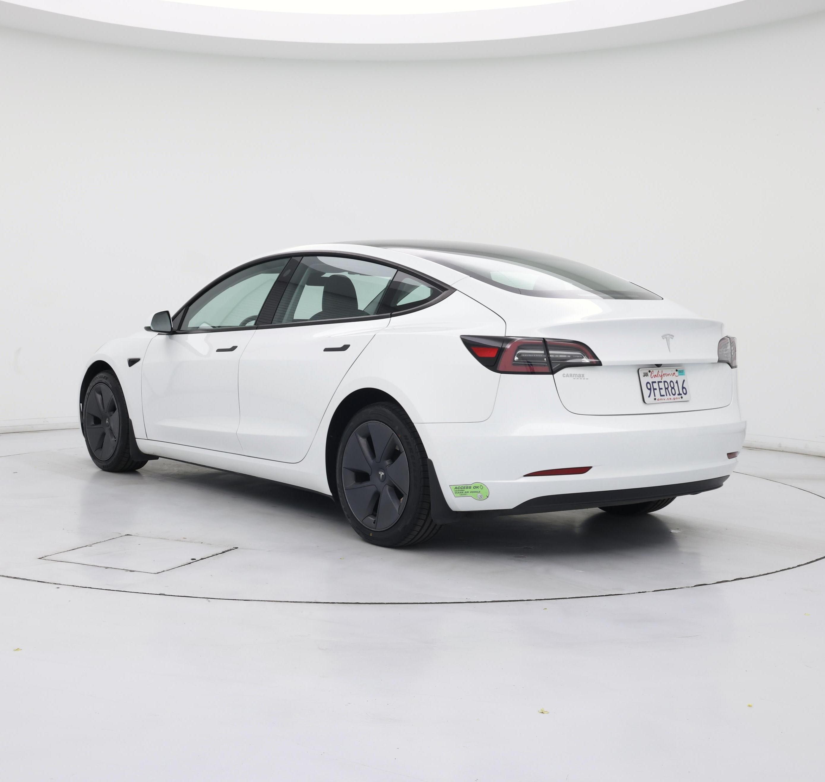 Thumbnail: 2023 Tesla Model 3 - 2