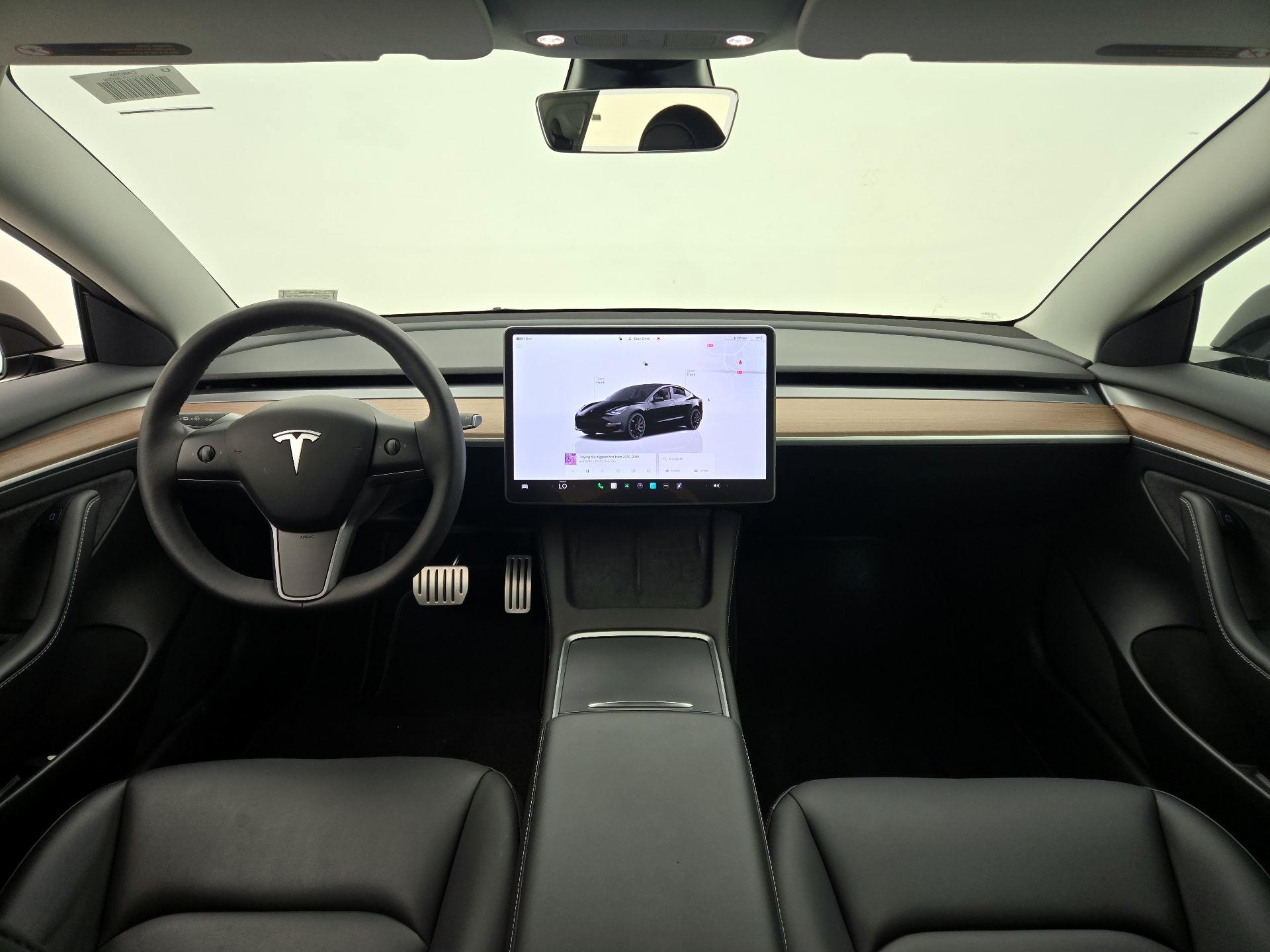 Thumbnail: 2023 Tesla Model 3 - 9