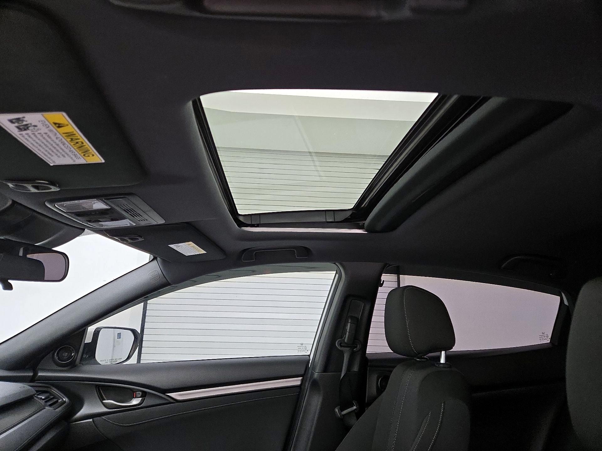 Thumbnail: 2019 Honda Civic - 19