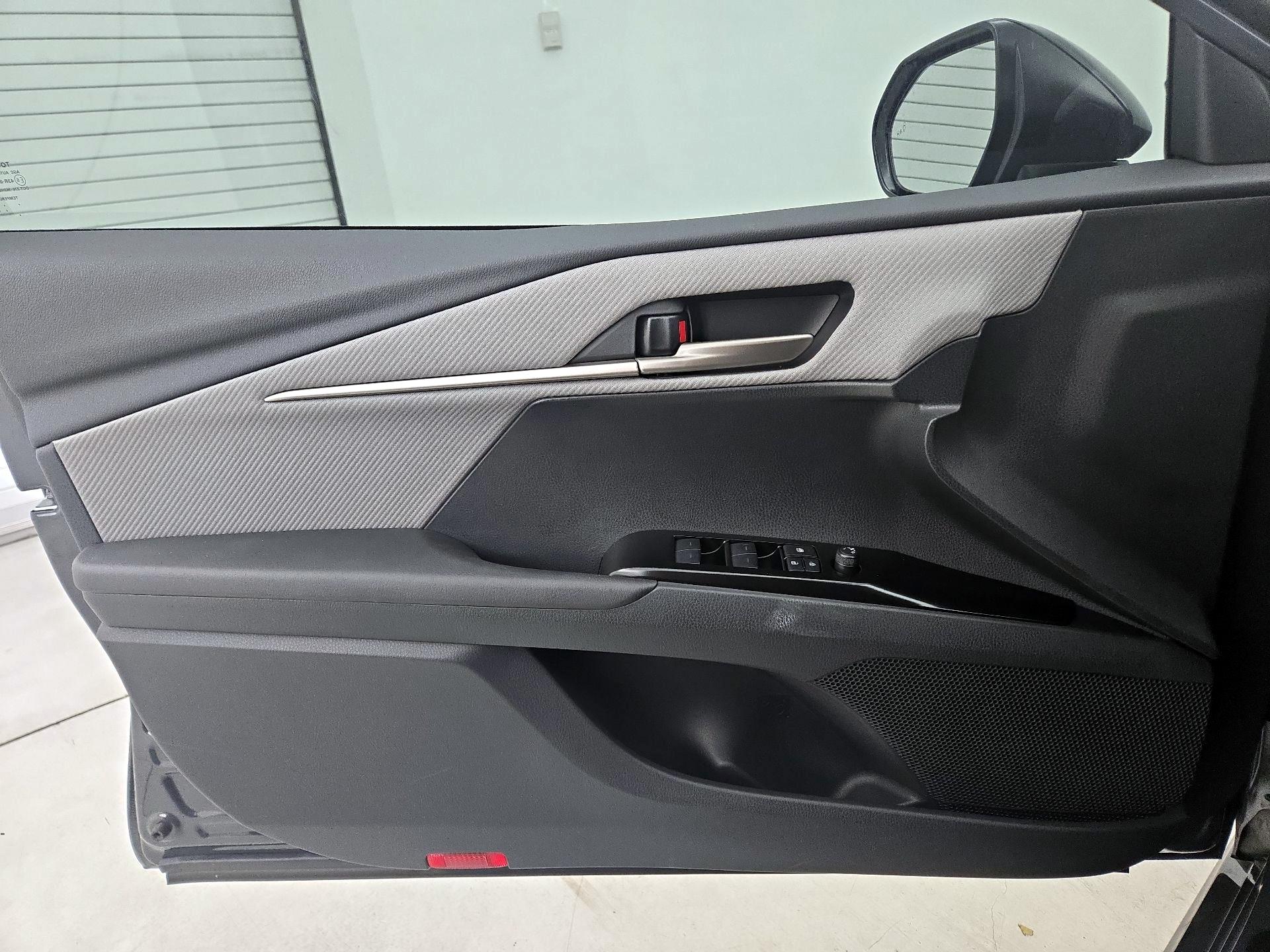 Thumbnail: 2026 Toyota Camry - 12