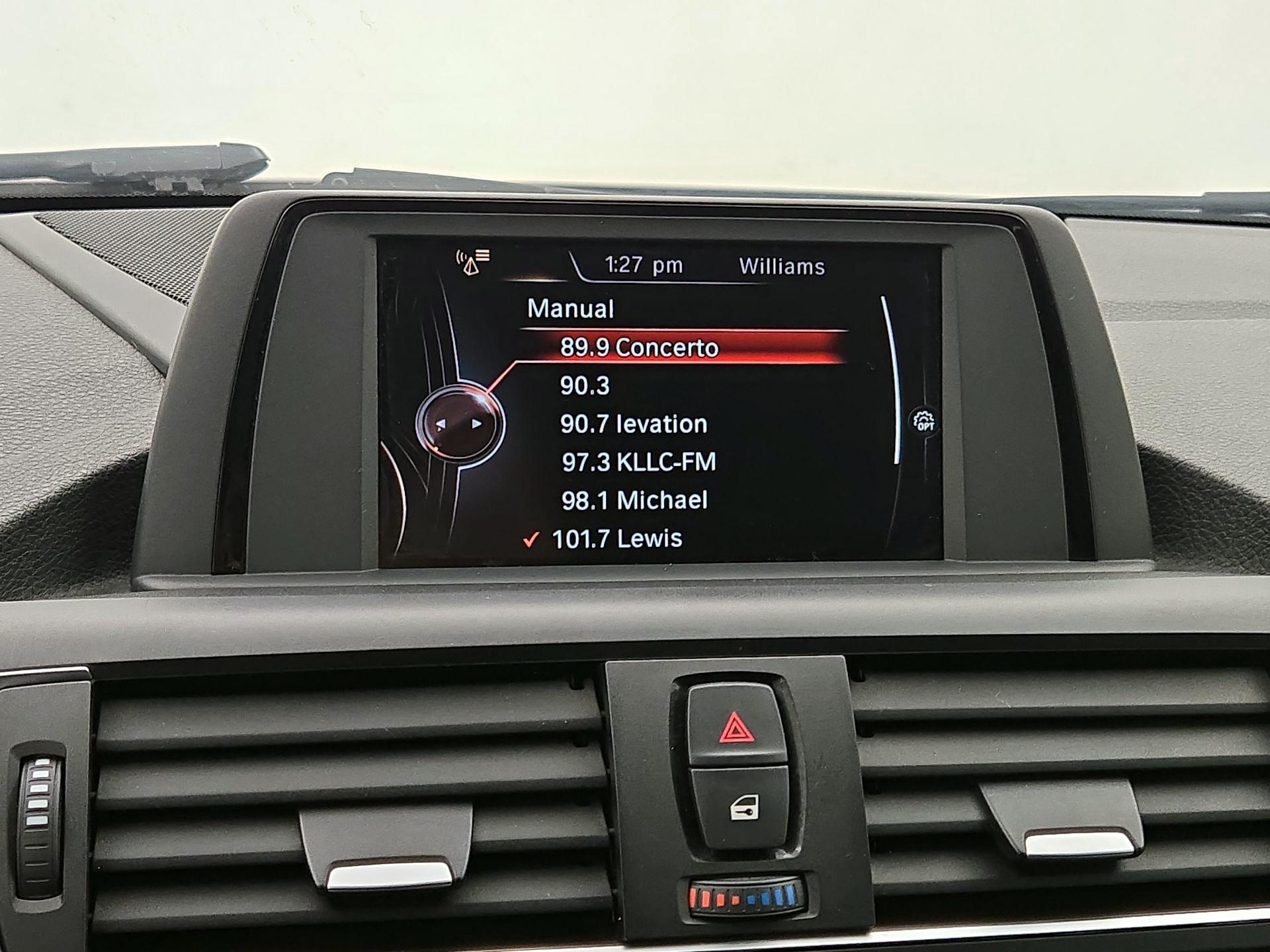 Thumbnail: 2015 BMW 2 Series - 15