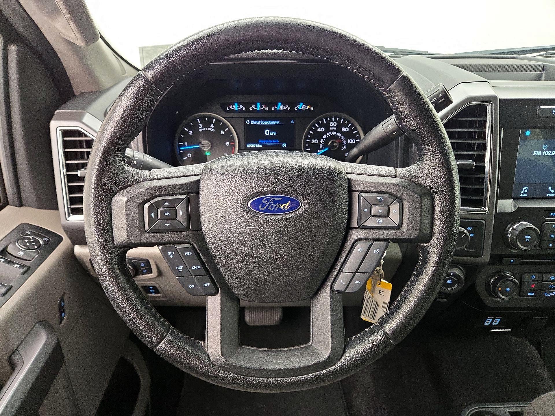 Thumbnail: 2016 Ford F-150 - 10