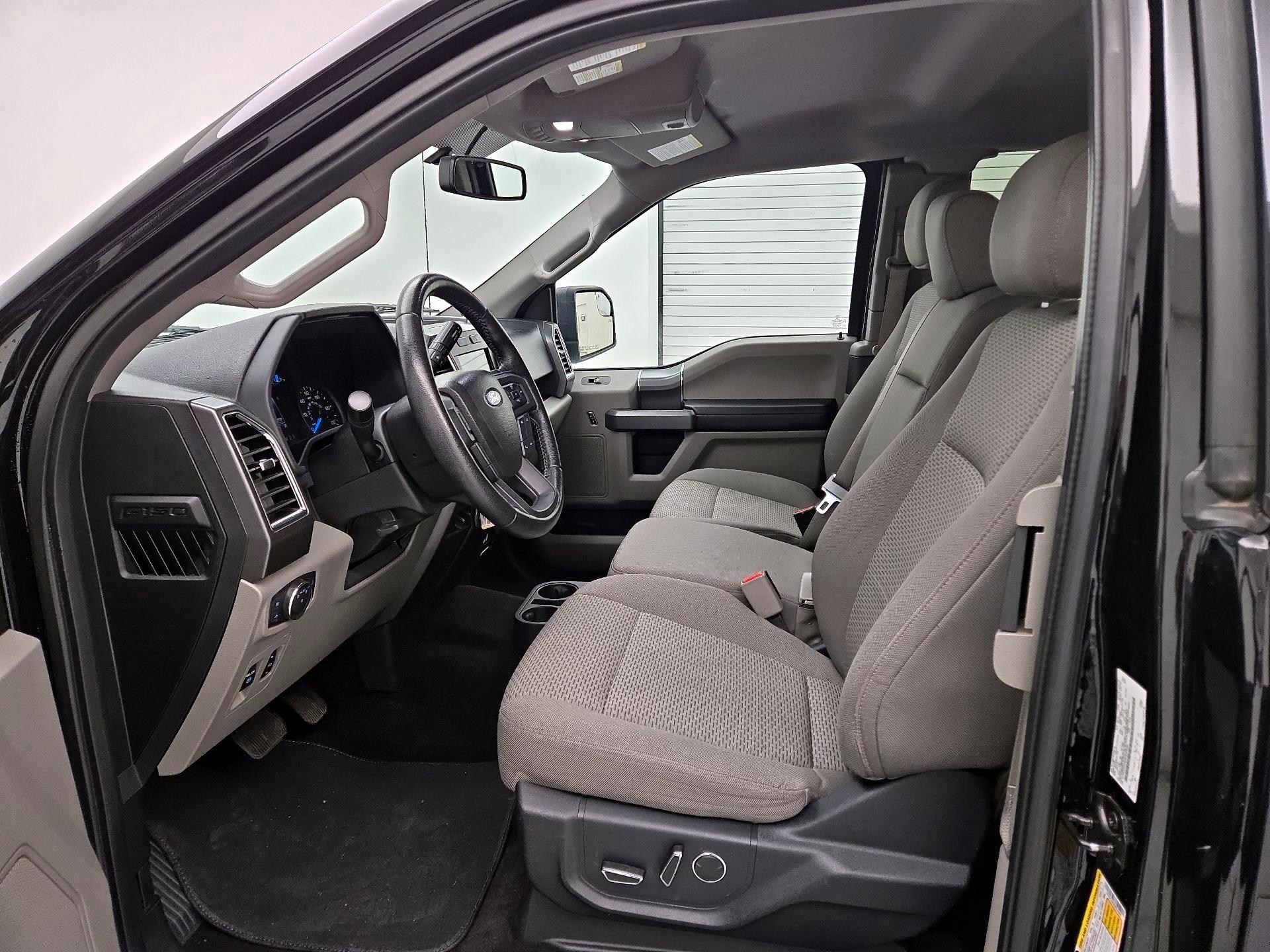 Thumbnail: 2016 Ford F-150 - 11