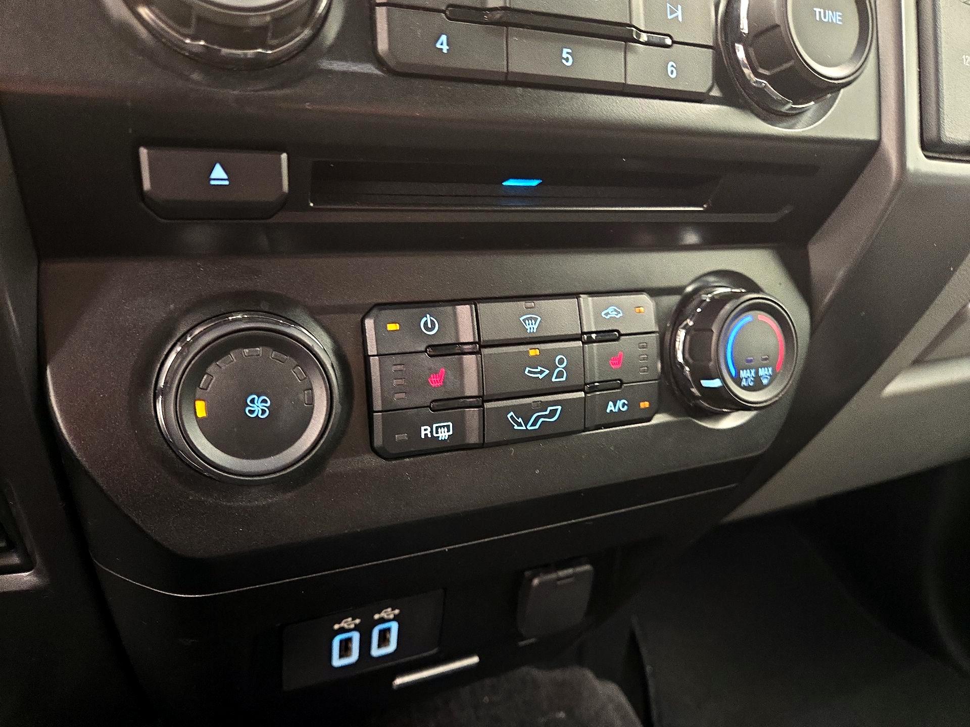 Thumbnail: 2016 Ford F-150 - 16