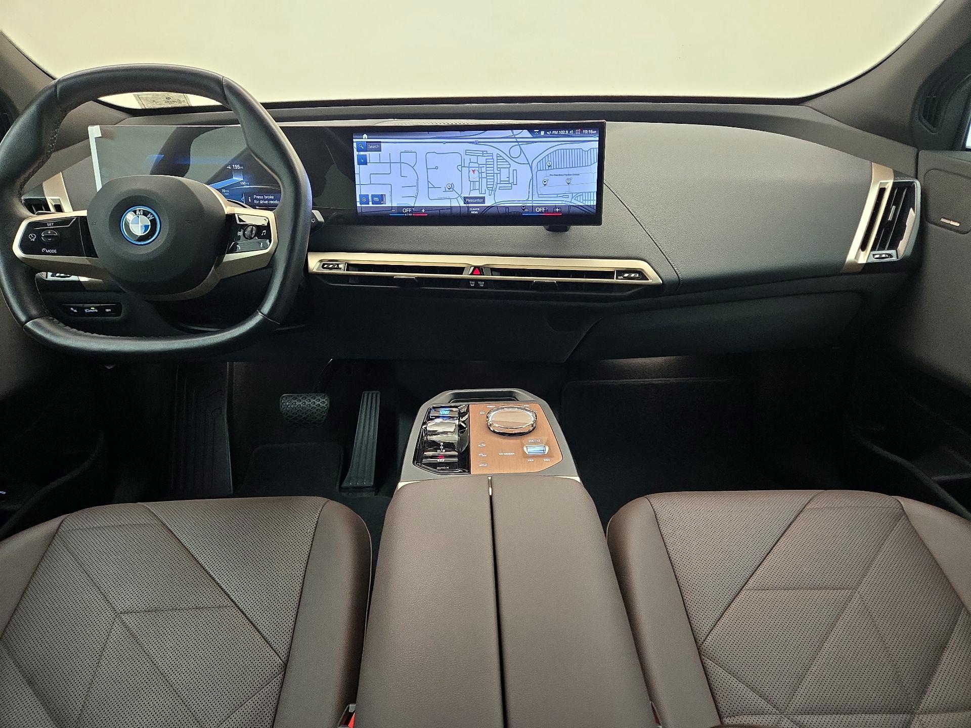 Thumbnail: 2023 BMW iX - 9