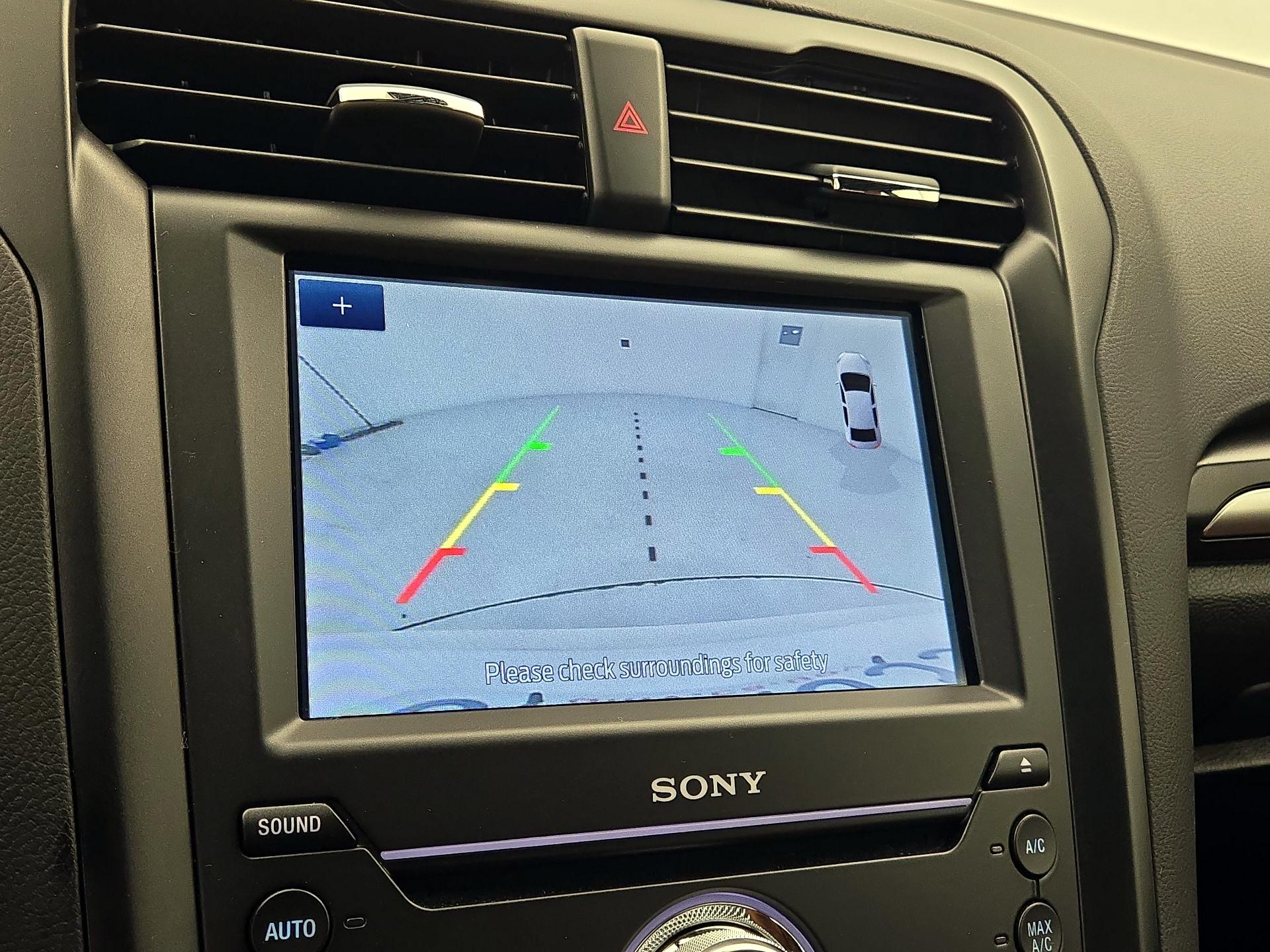 Thumbnail: 2020 Ford Fusion - 15